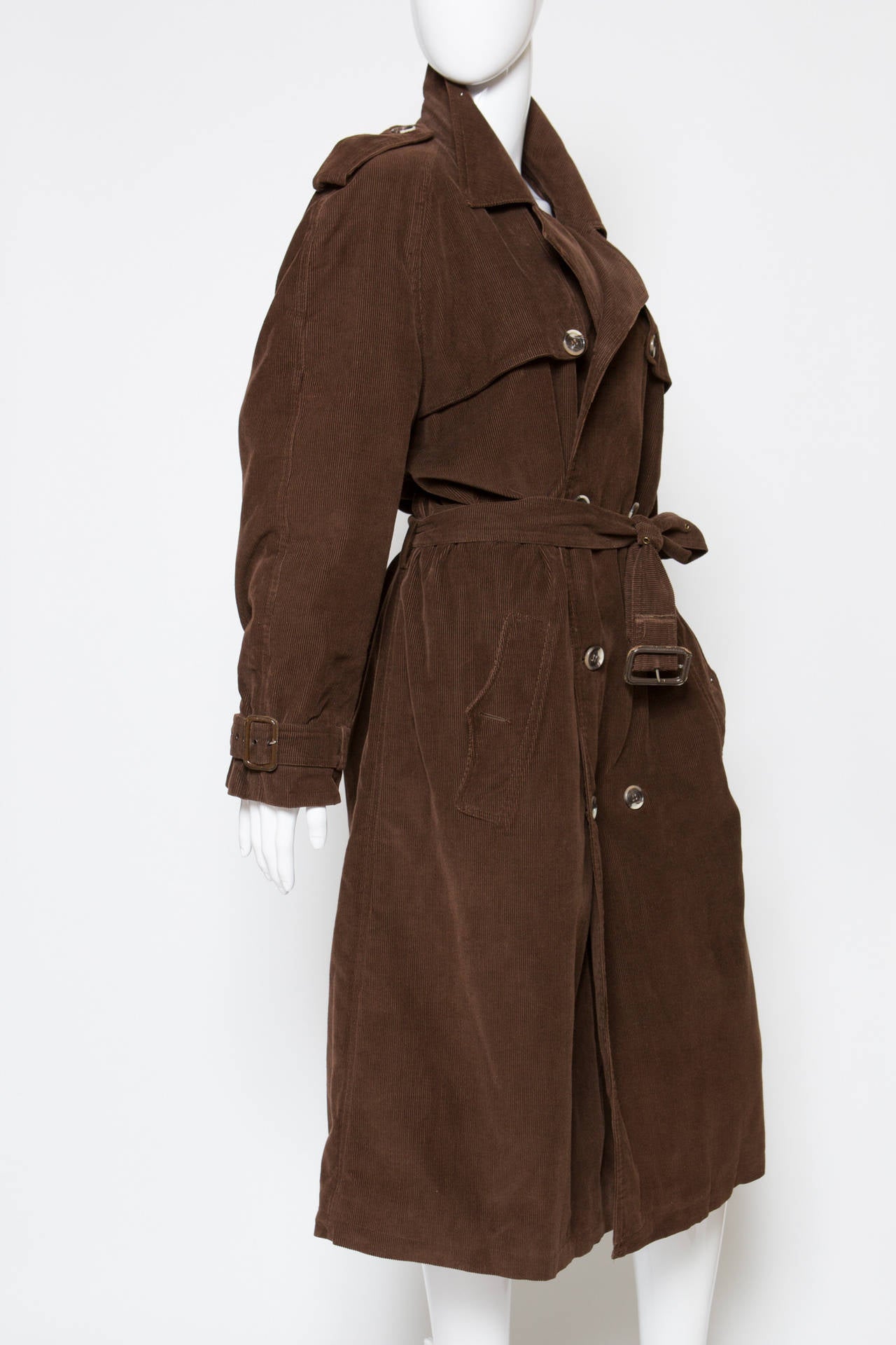 1967s Rare Chocolate Yves Saint Laurent Trench In Good Condition In Paris, FR