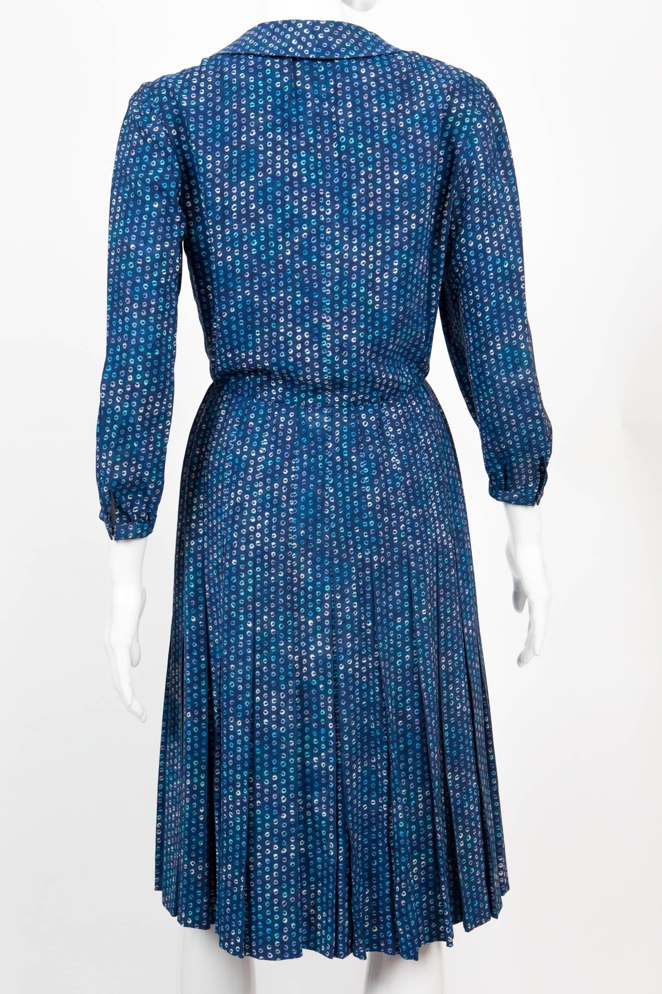 Iconic 1967s Haute Couture Chanel N° 55 364 Silk Dress In Excellent Condition In Paris, FR