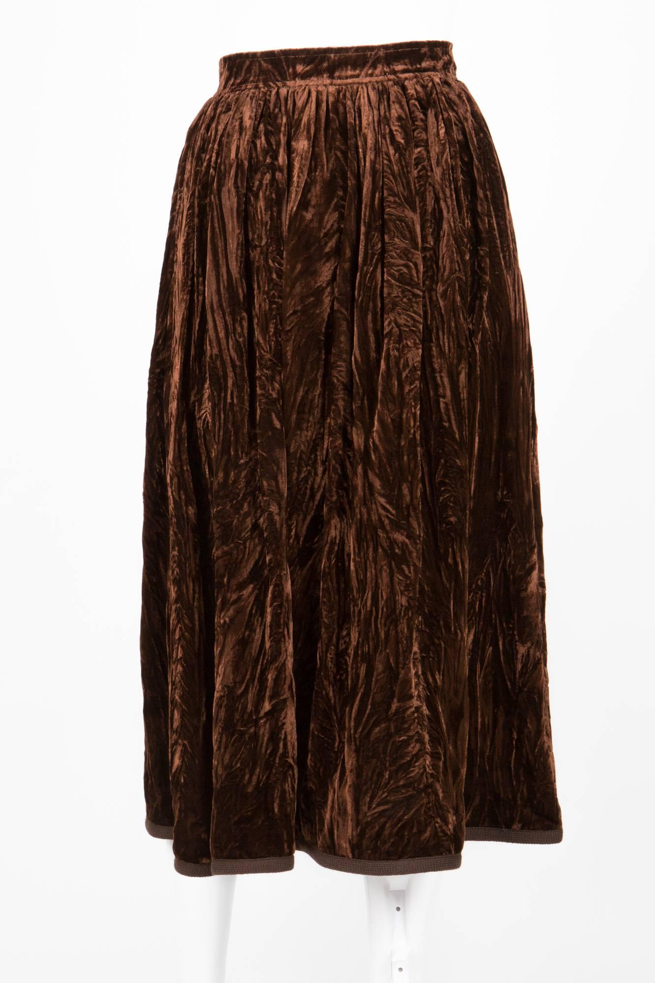 Rare Saint Laurent Brown Russian Collection Velveteen  Skirt In Excellent Condition In Paris, FR