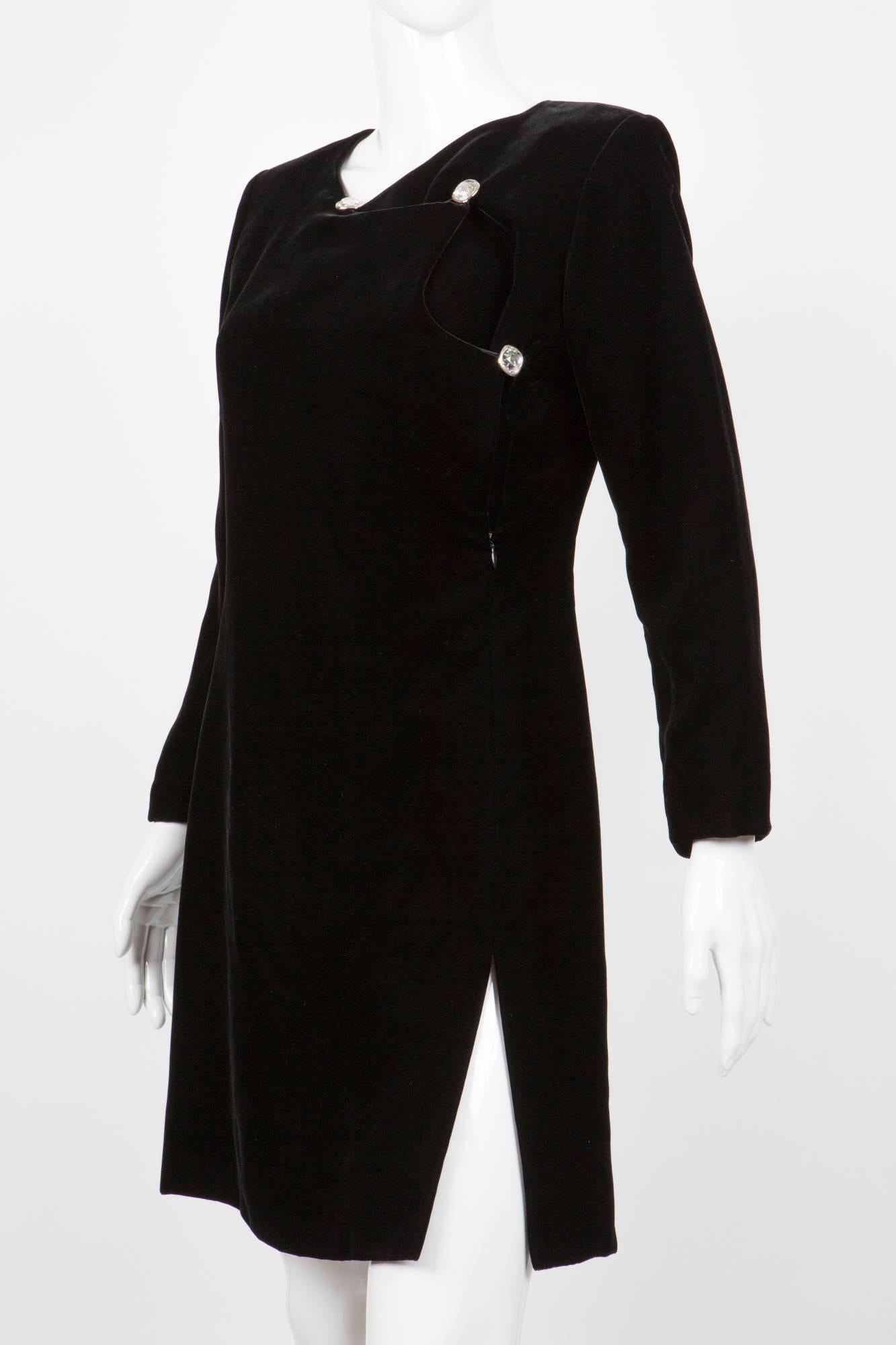 1996s Catwalk Cocktail Black Saint Laurent Silk Velvet Dress  In Excellent Condition In Paris, FR