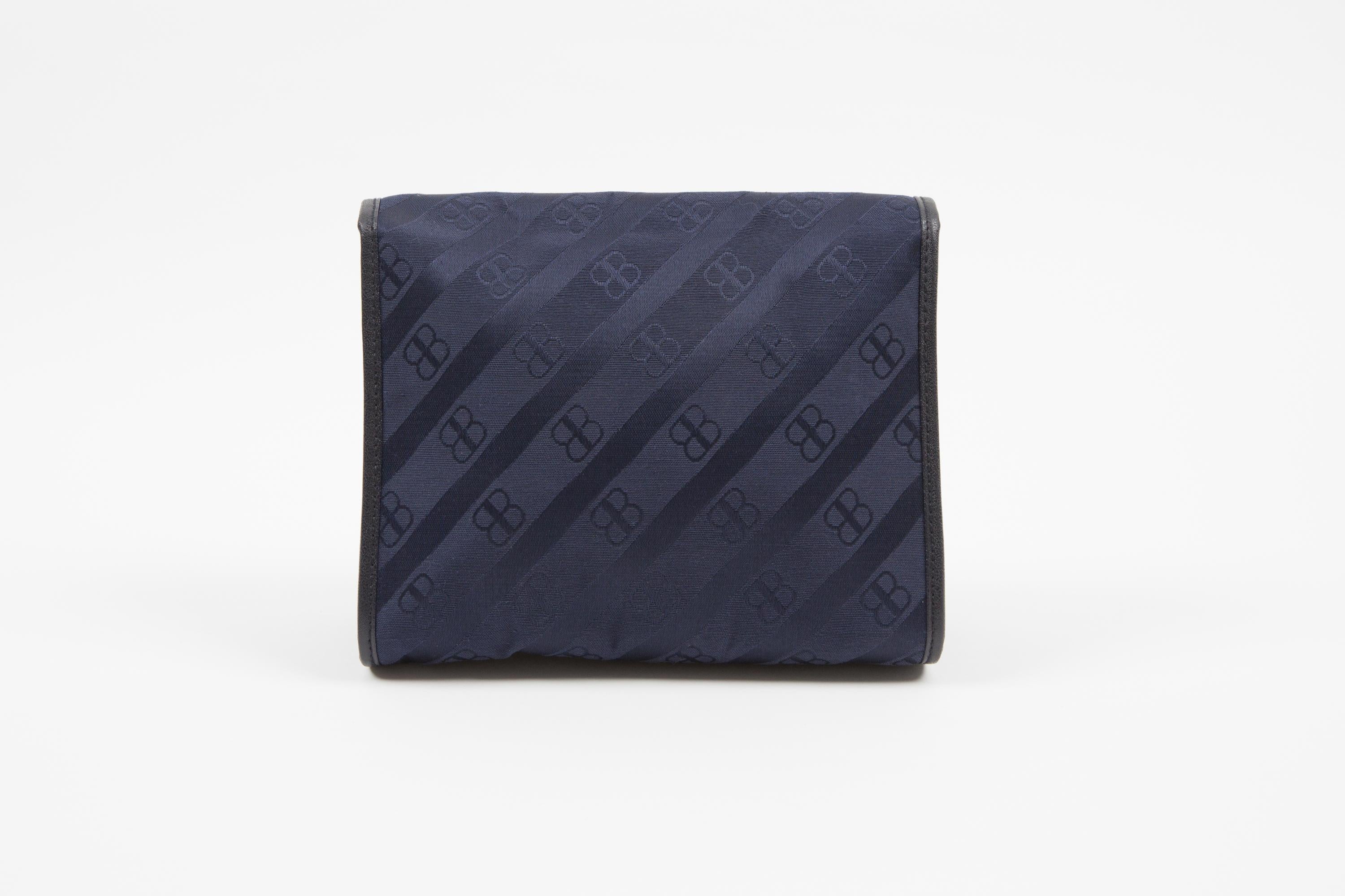 Pochette en toile 