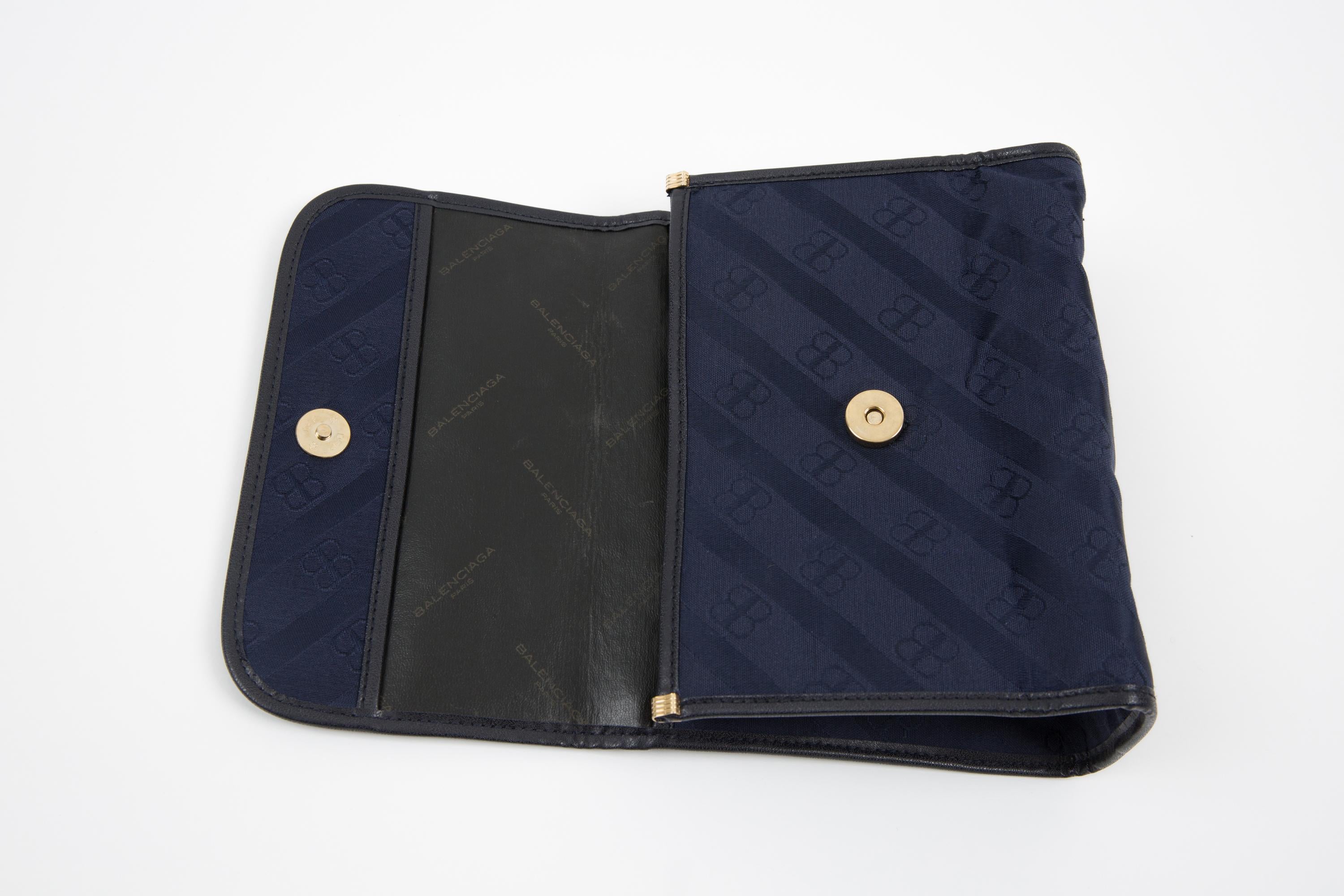 Pochette BB Balenciaga Marine Monaco en vente 2