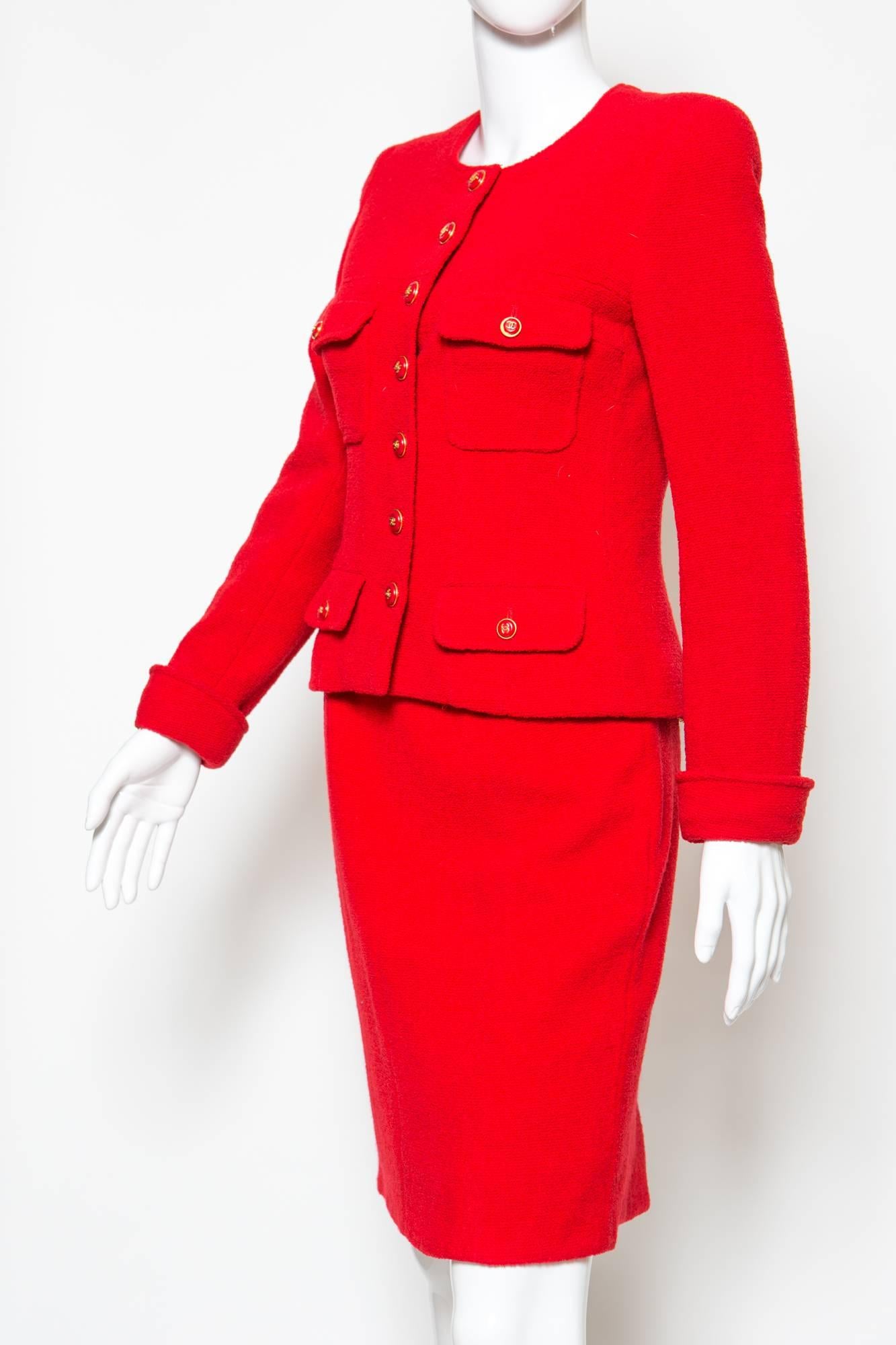 1990s Chanel Iconic Red Boucle Skirt Suit In Excellent Condition In Paris, FR