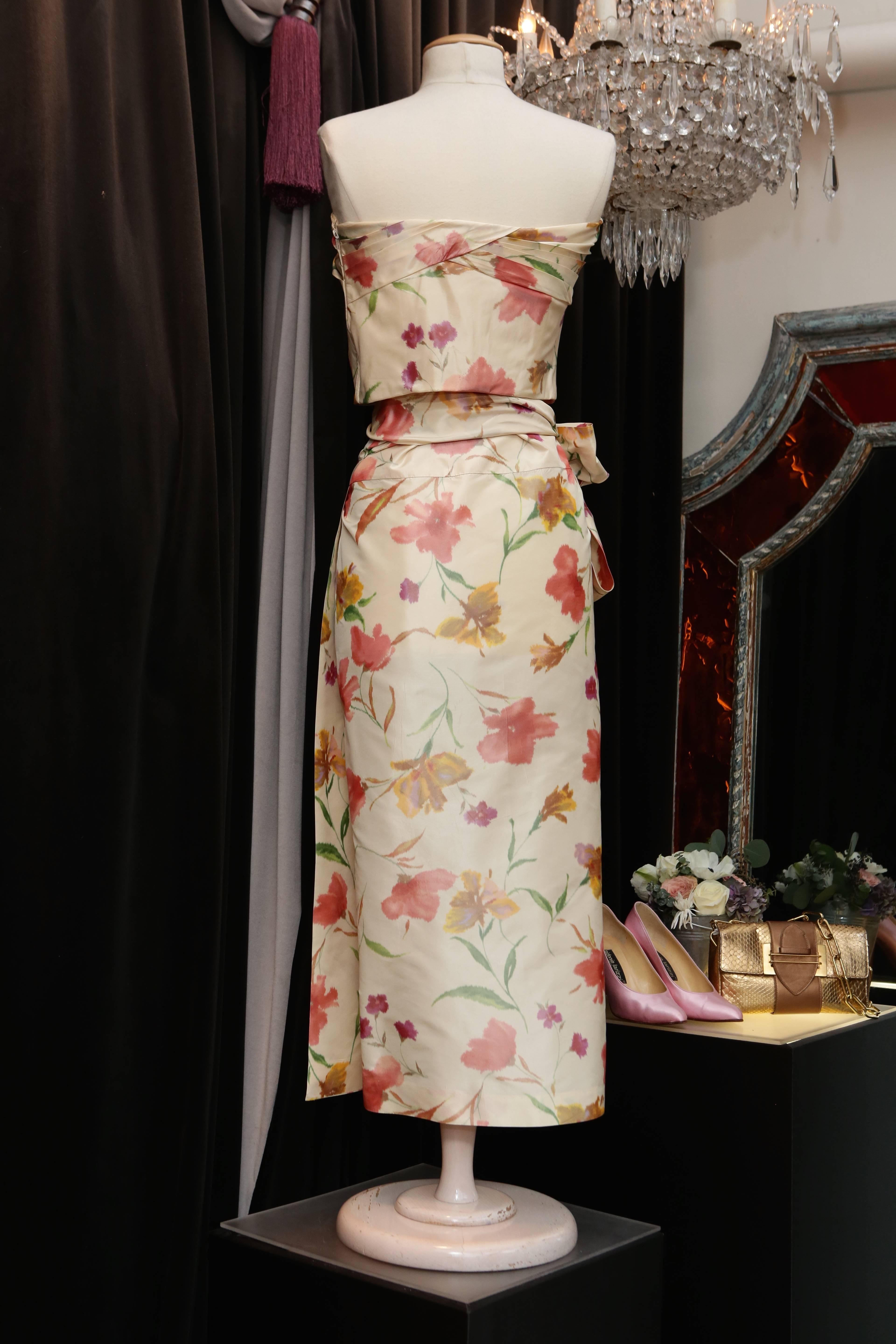 2008 Christian Dior Dress Ensemble in Floral Print (Beige) im Angebot