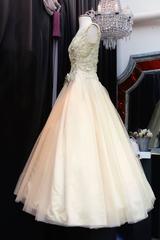 Jean Patou Haute Couture Beige Guipure and Tulle Evening Dress, 1950s