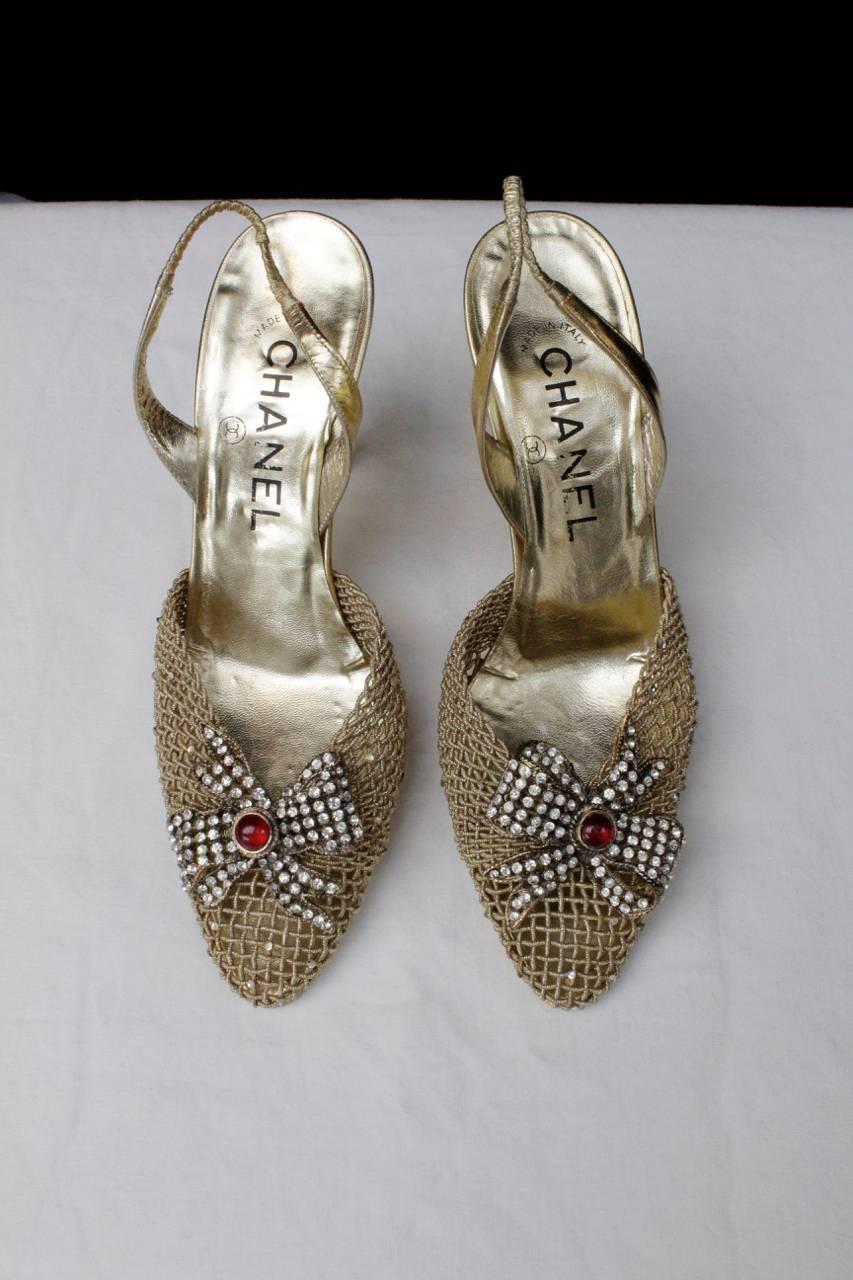 Brown 1990s Chanel Gold Tone Jewelry Slingback Shoes 