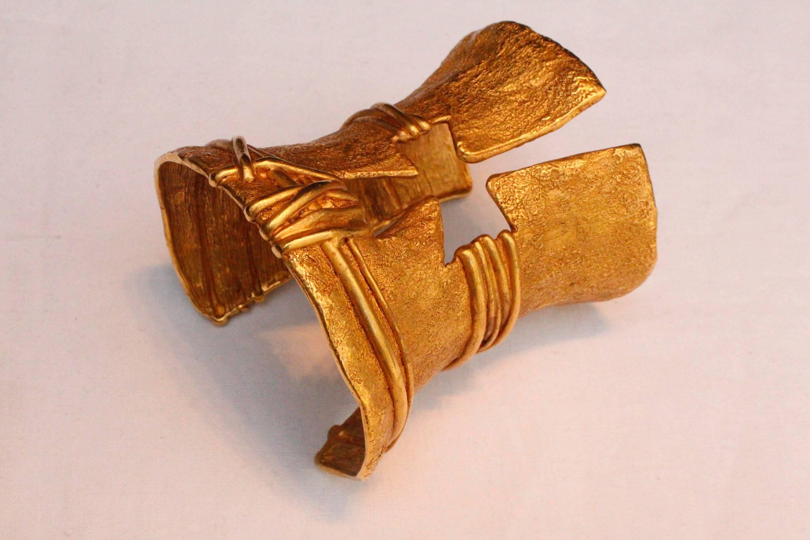1990s Christian Lacroix wide gilded metal cuff bracelet For Sale 2