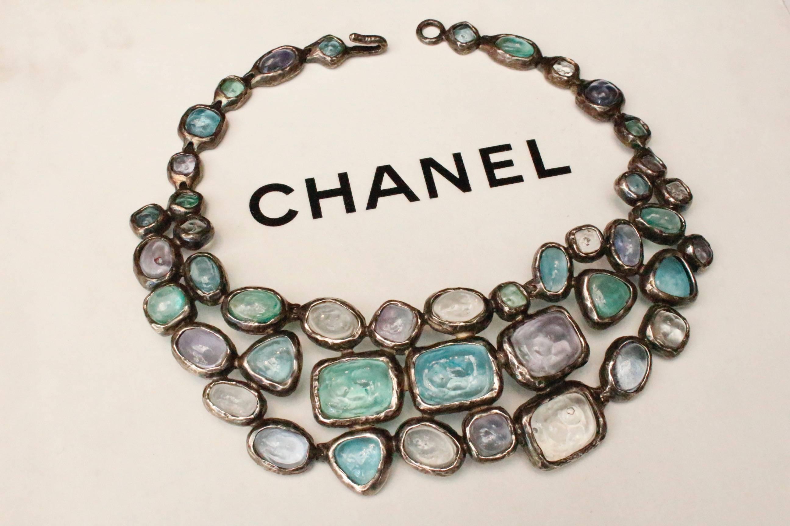 Chanel silver plated breastplate necklace with pastel color cabochons, 1998  In Excellent Condition For Sale In Paris, FR