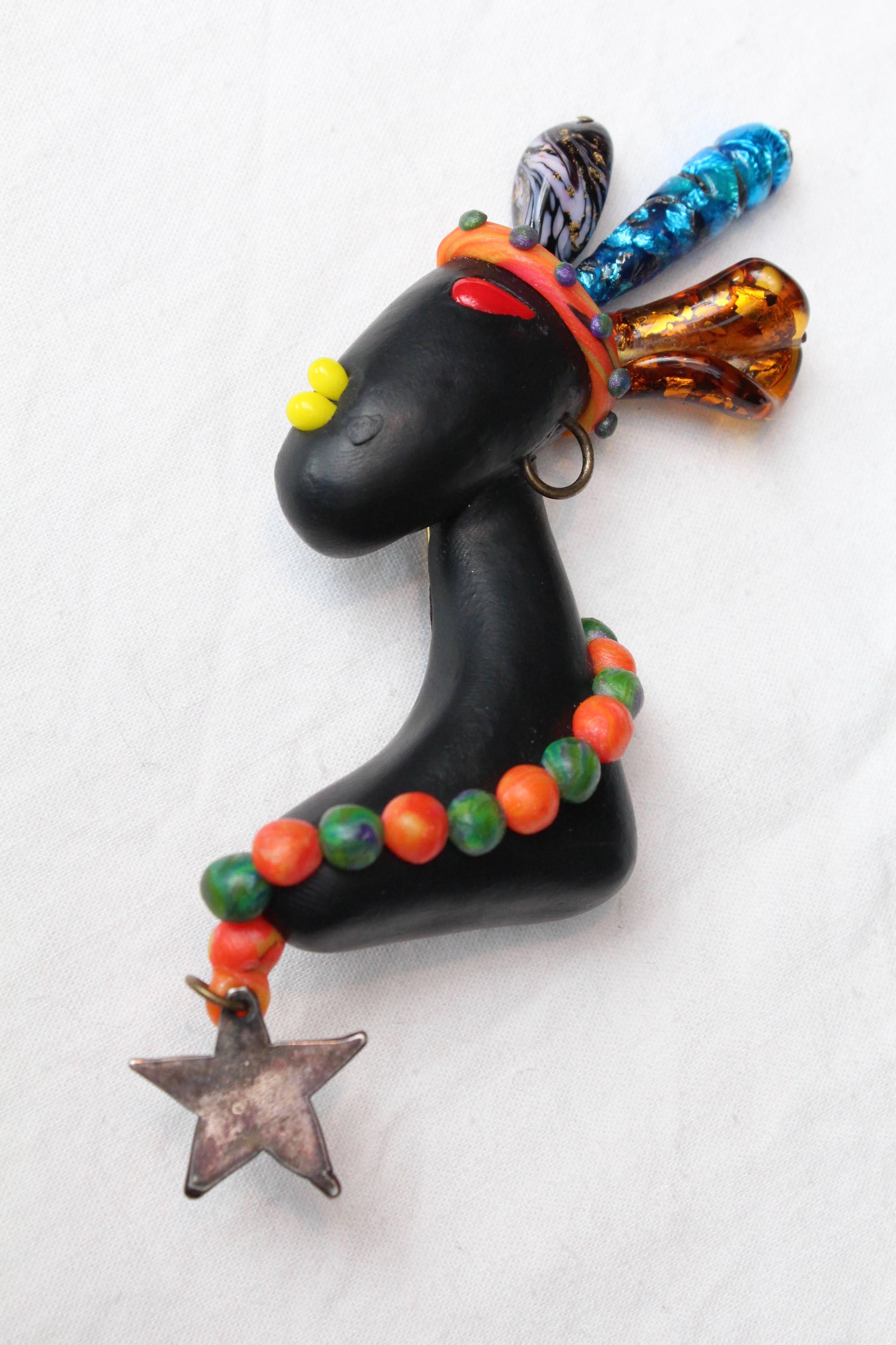 1990s Chanel rare brooch representing a young African woman In Excellent Condition For Sale In Paris, FR