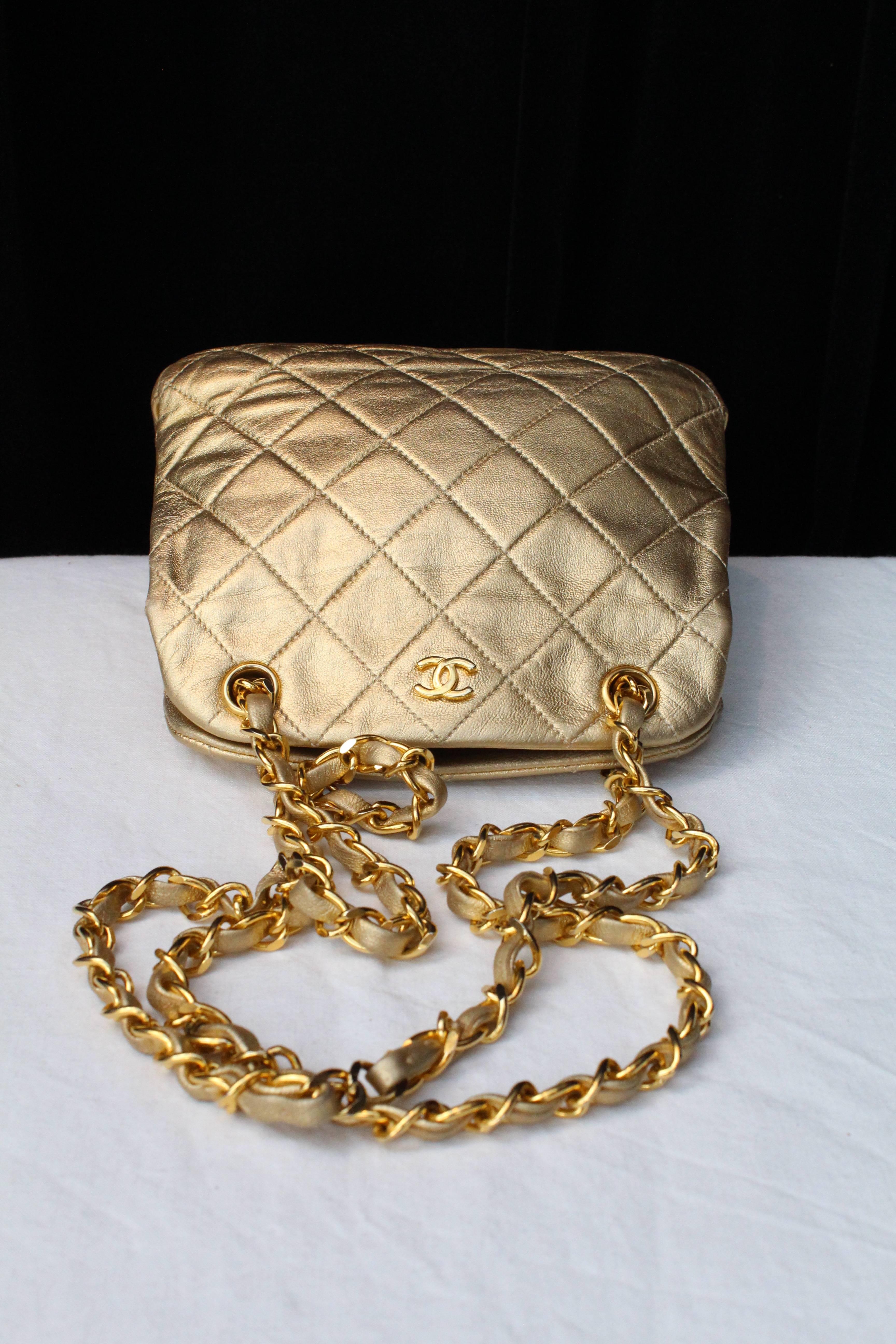 Chanel quilted golden leather small evening bag, 1980s  1
