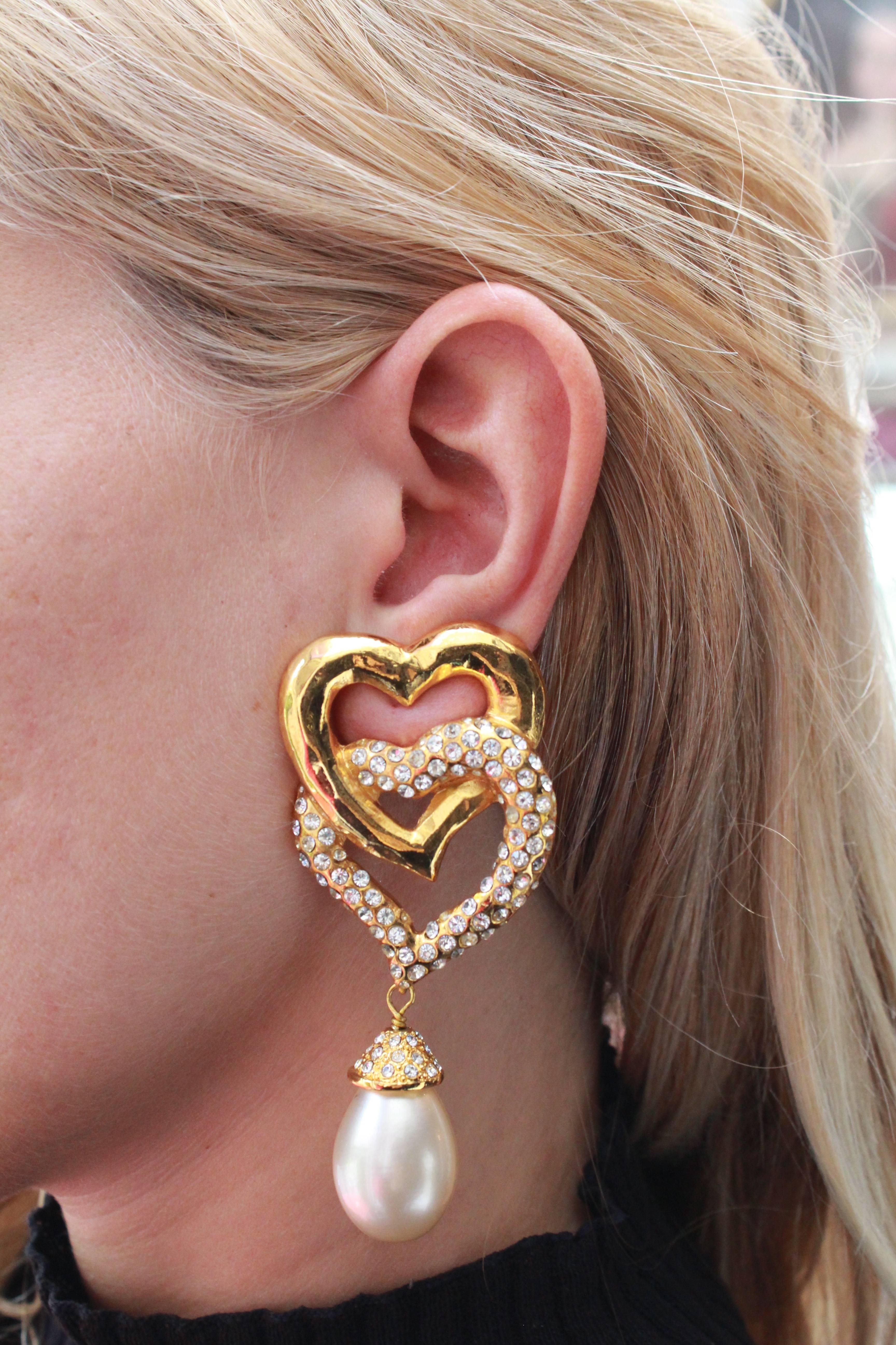 1990s Valentino gilded metal heart earrings with rhinestones 3
