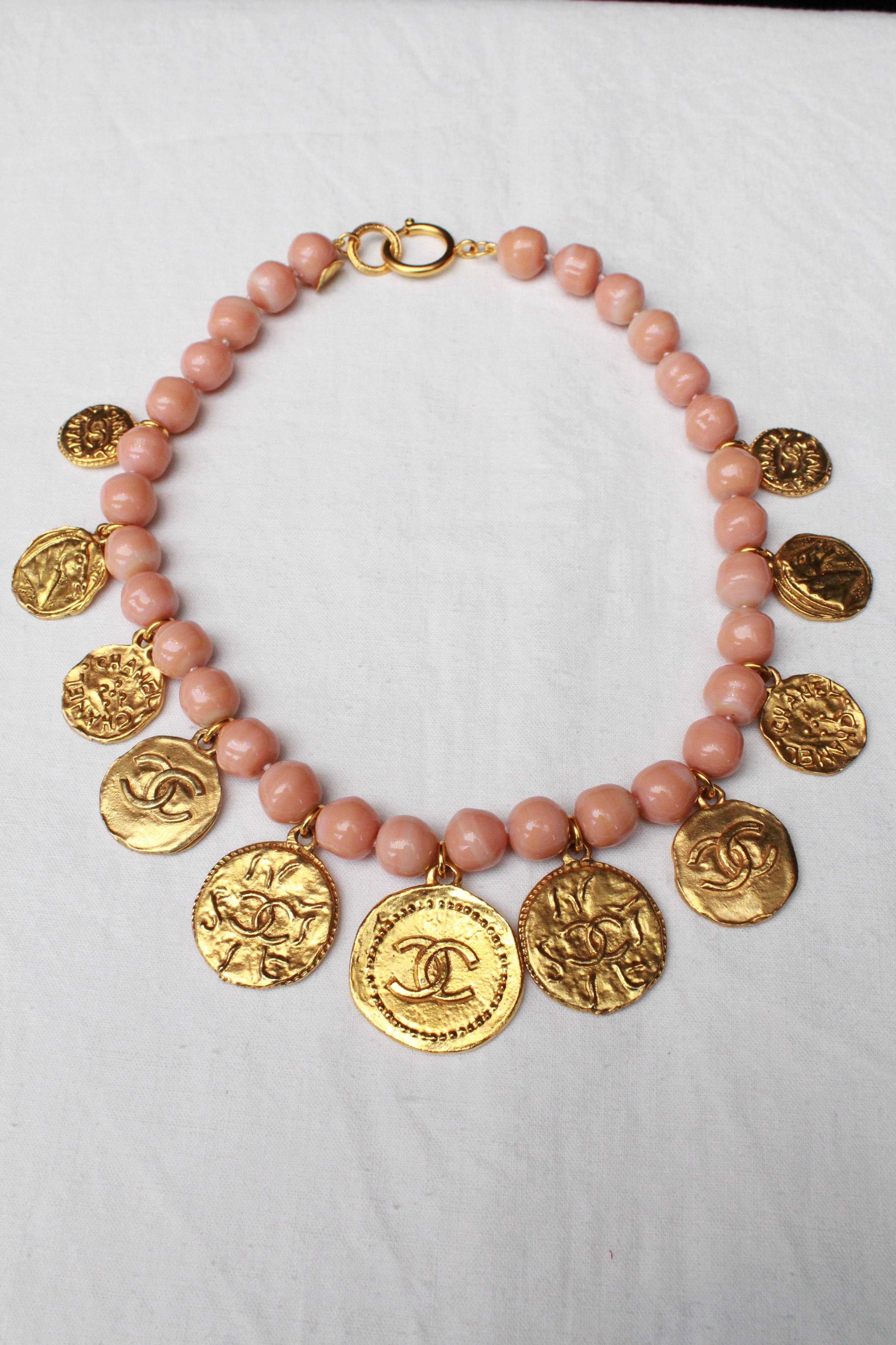 Chanel Pink Beads Choker with Medallions, 1980s   In Excellent Condition In Paris, FR