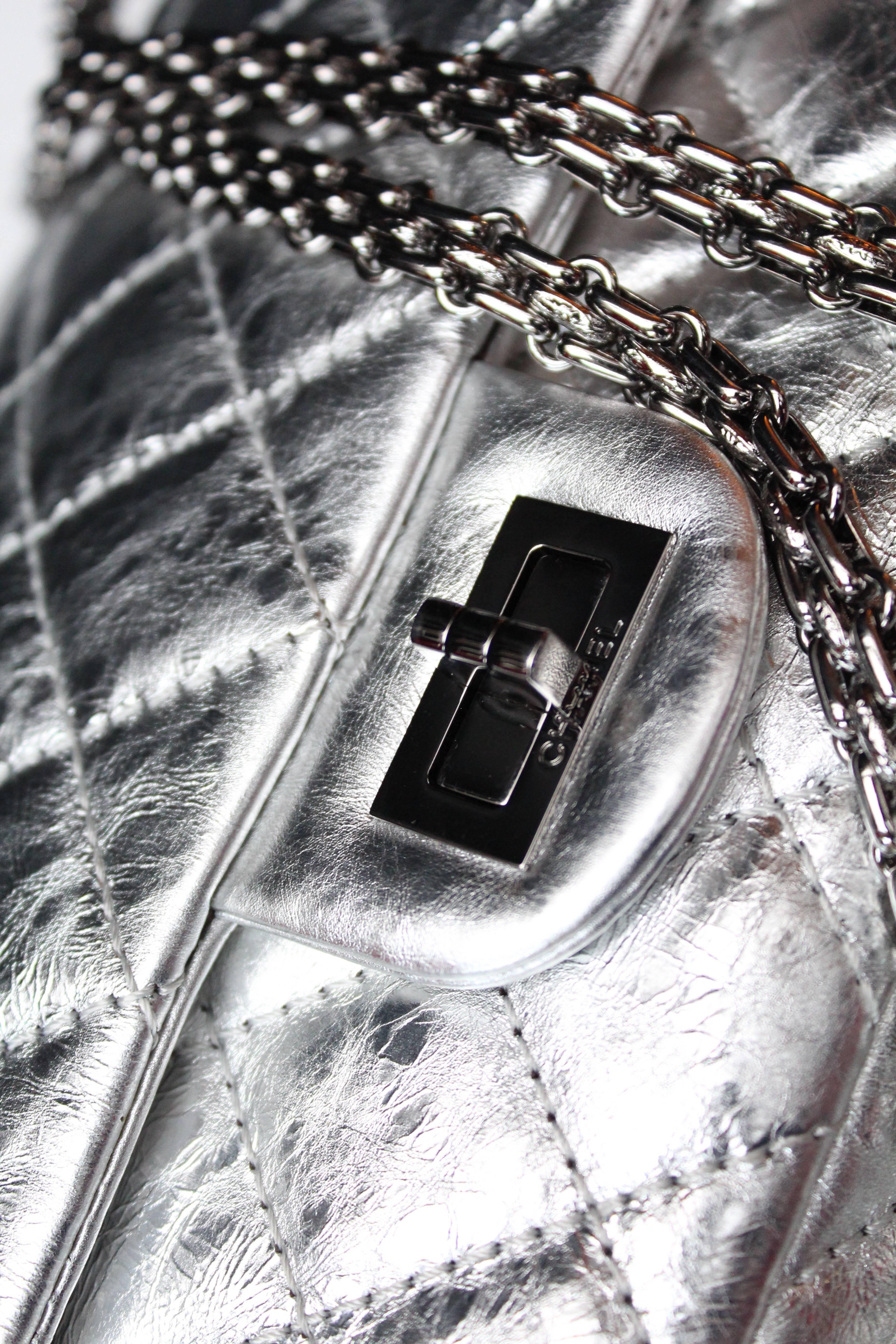 Chanel quilted 2.55 Model limited edition silvery leather bag  3