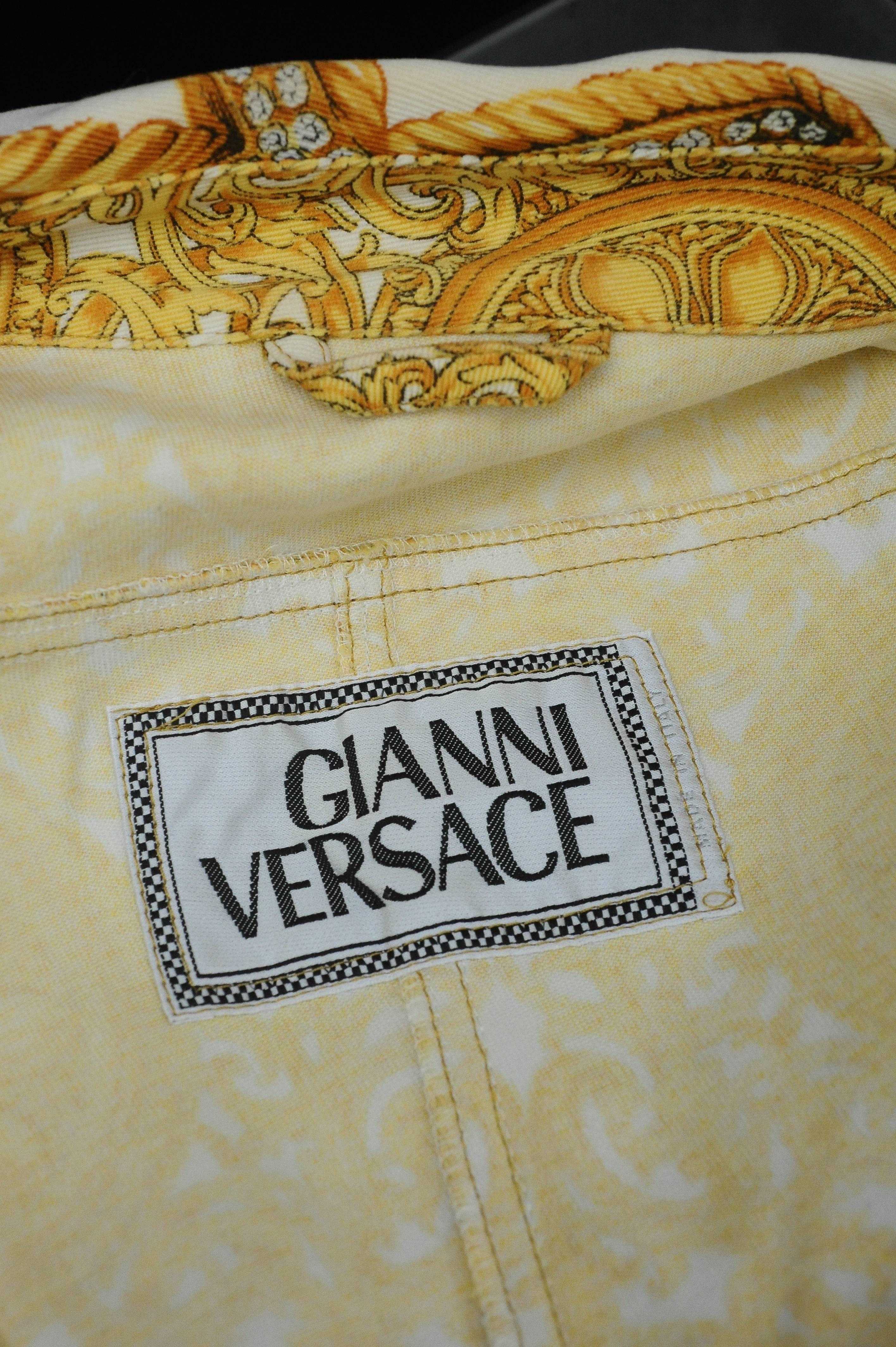 1990s Gianni Versace denim jacket with shell pattern 4