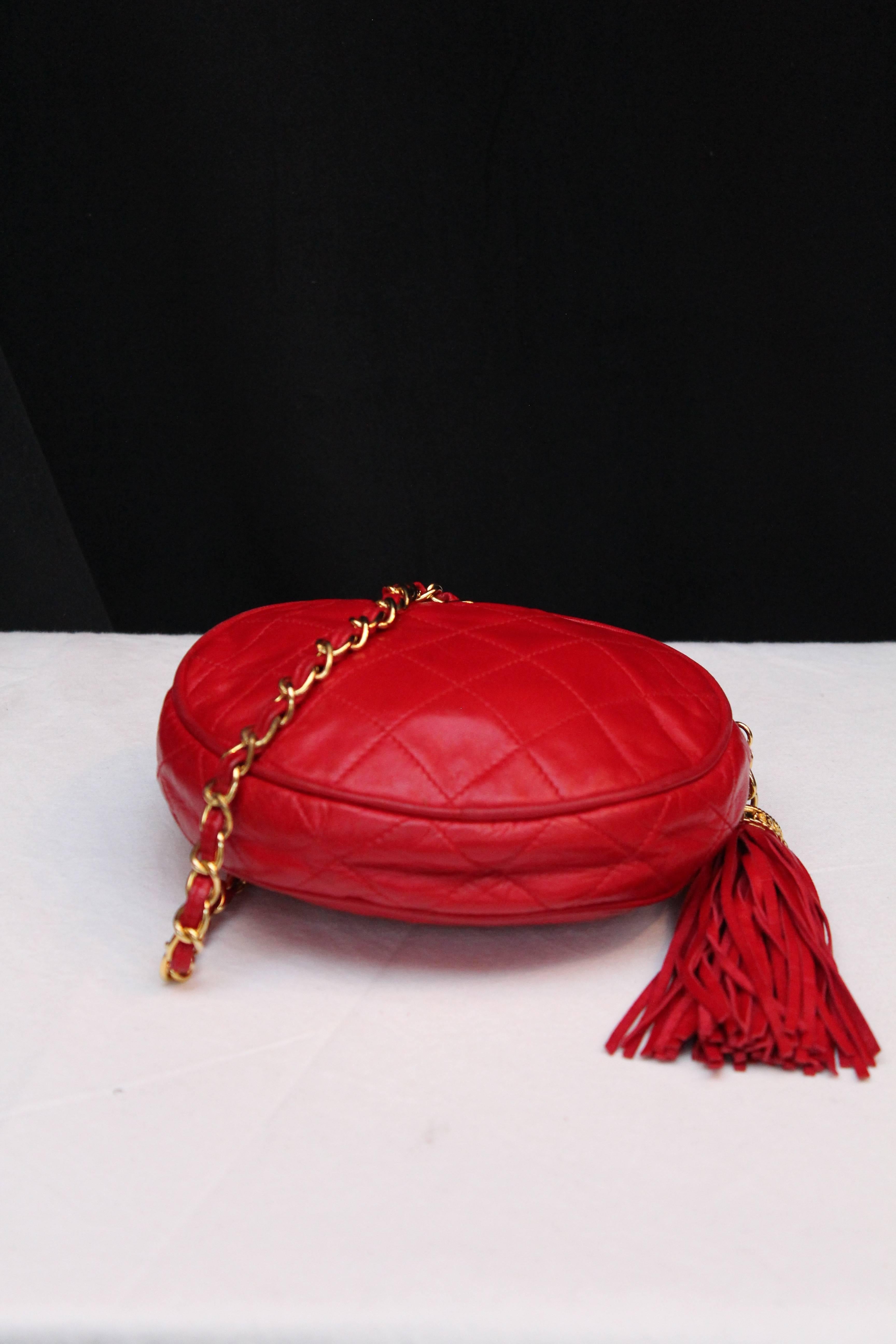 Chanel small red quilted leather evening bag, 1990s  In Excellent Condition In Paris, FR