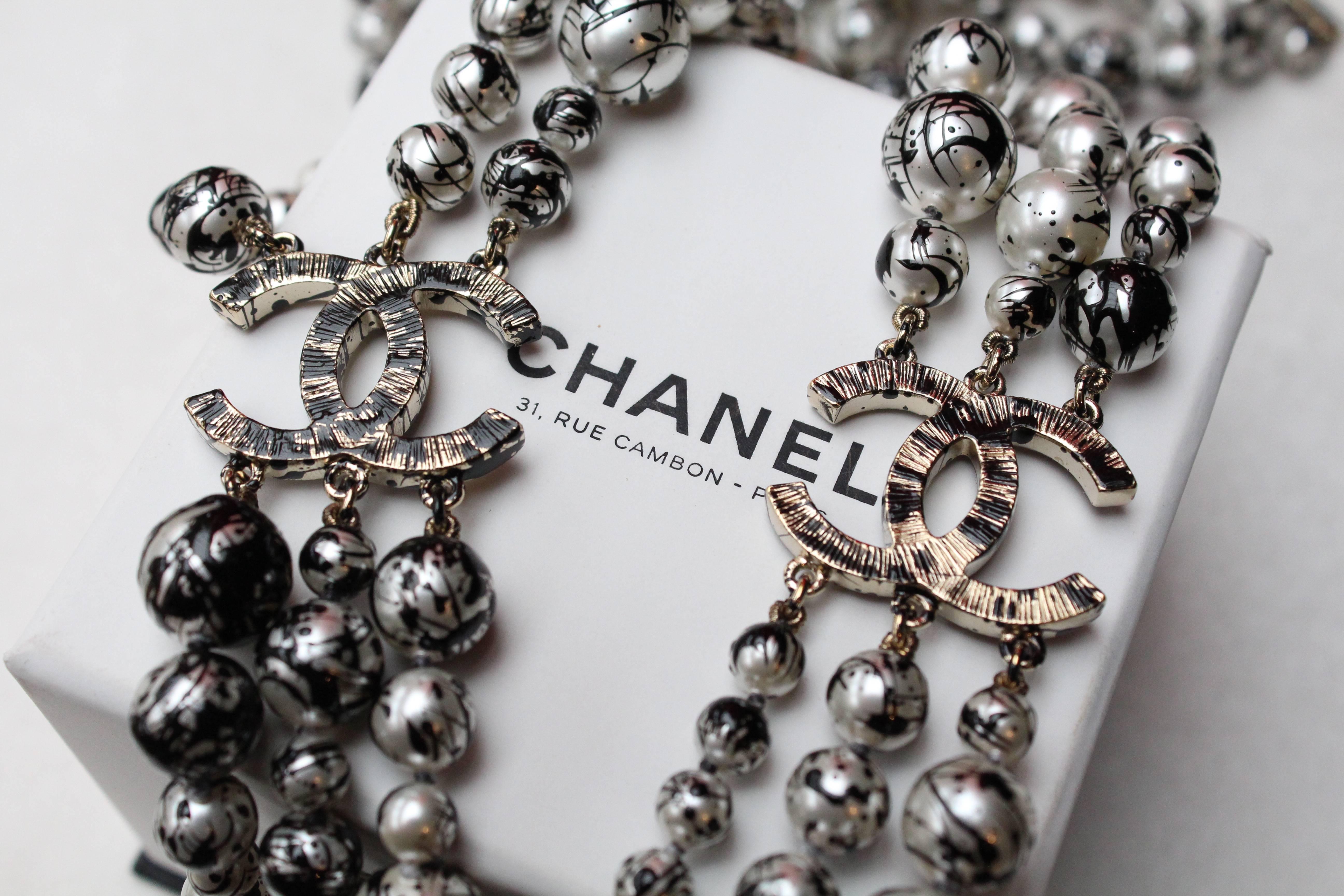 Women's 2013 Chanel long multi-strand beads necklace with brush stroke effect