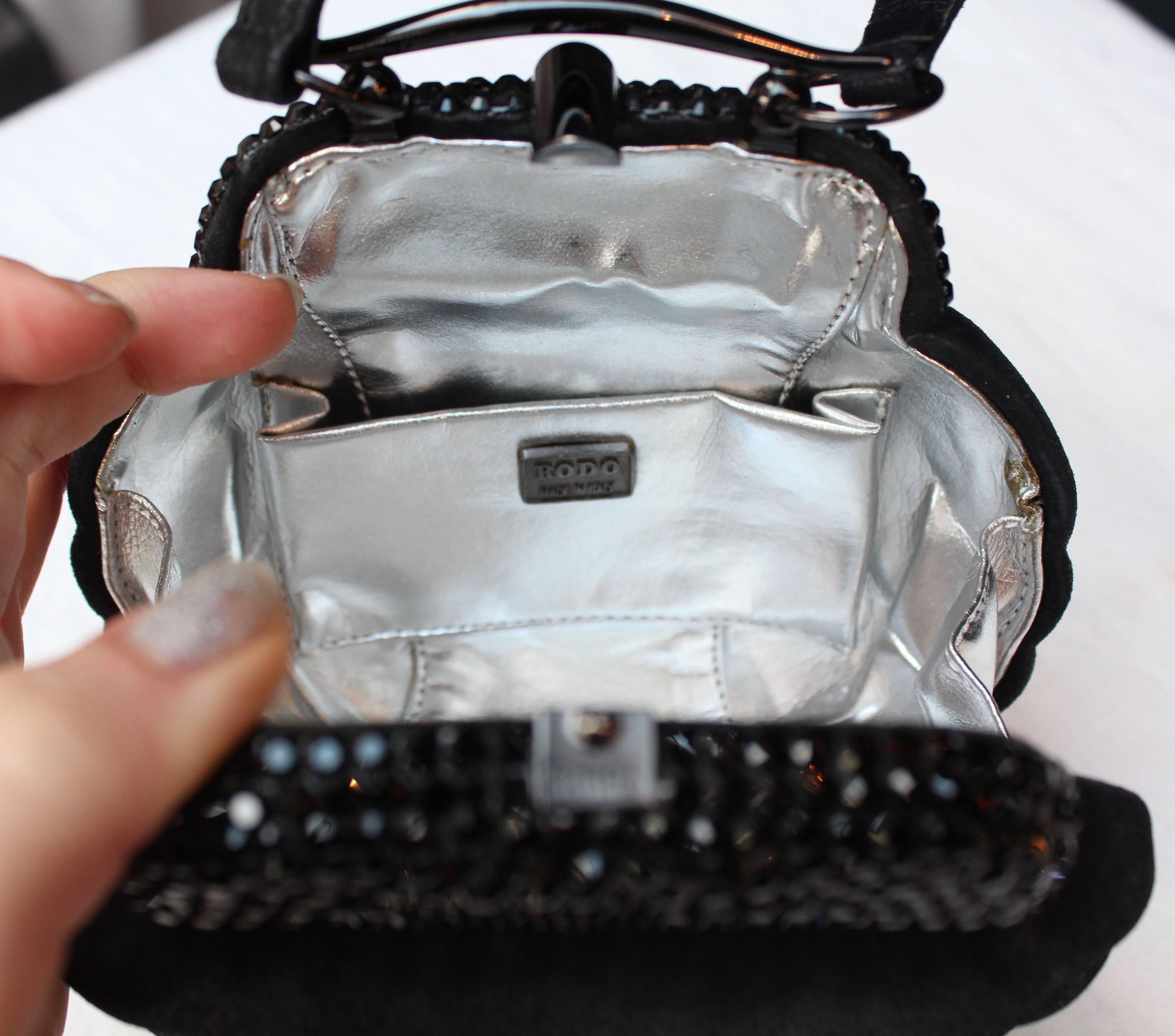 Women's Rodo small black “shell” handbag, 1980s For Sale
