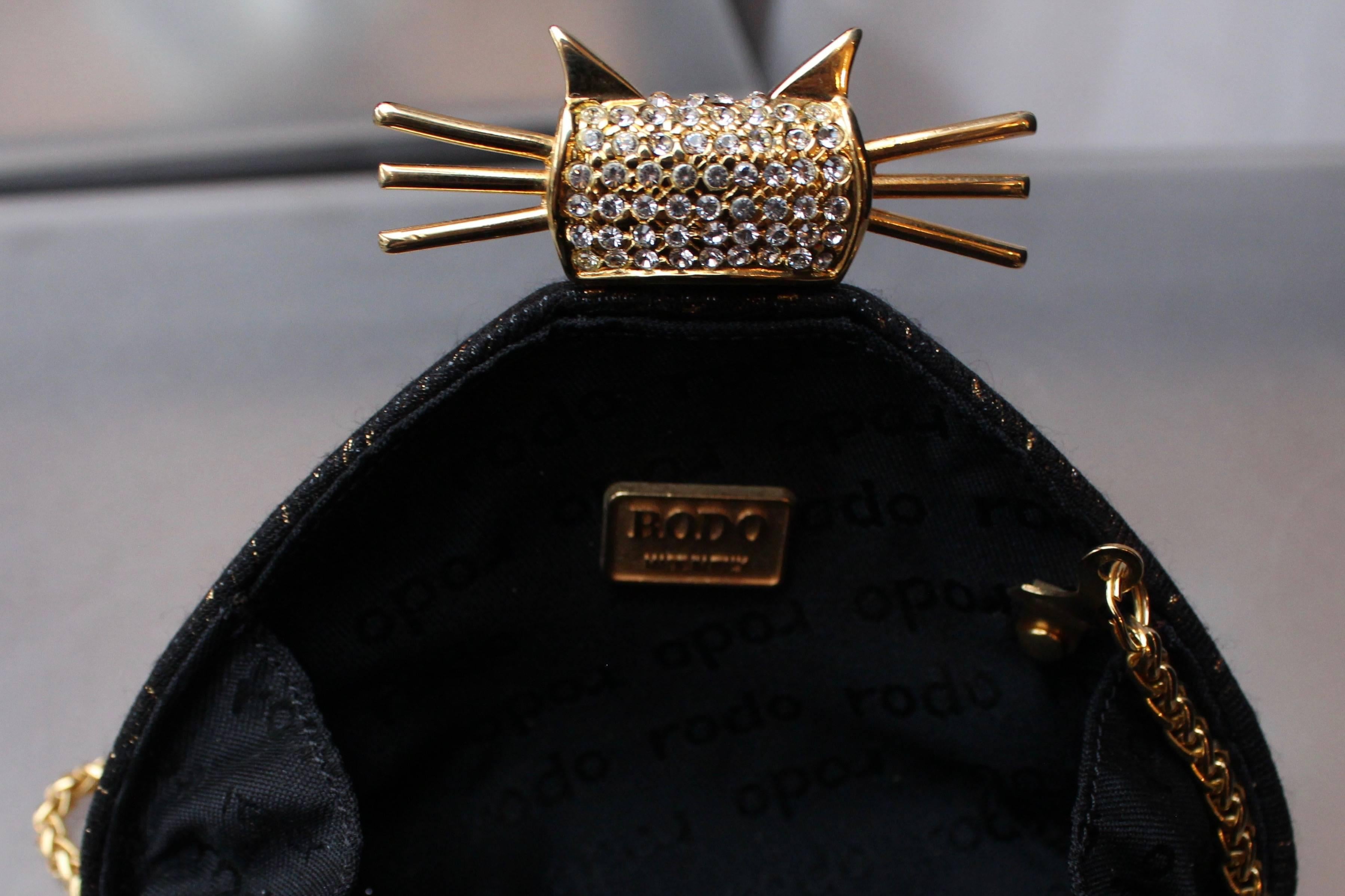 Rodo black and gold cat-shaped minaudière, 1980s  For Sale 3