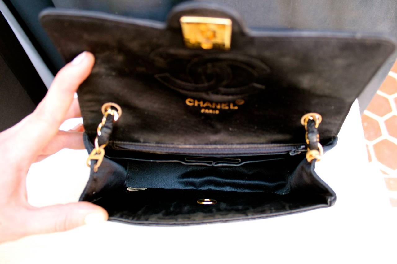 Black Satin Shoulder Bag Chanel, circa 1990s 3