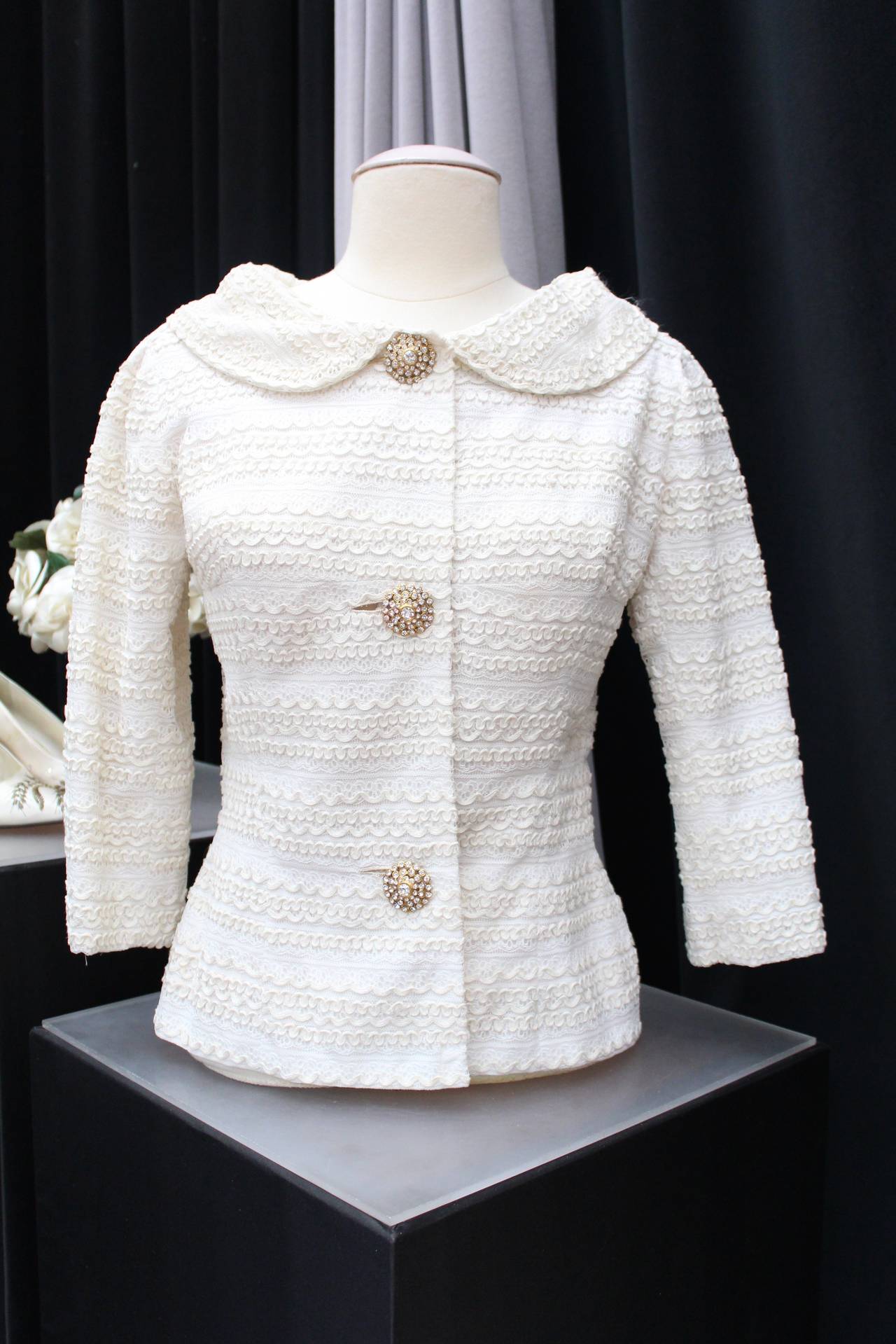 1961 Carven Haute Couture White Lace Dress and Jacket Ensemble im Angebot 3