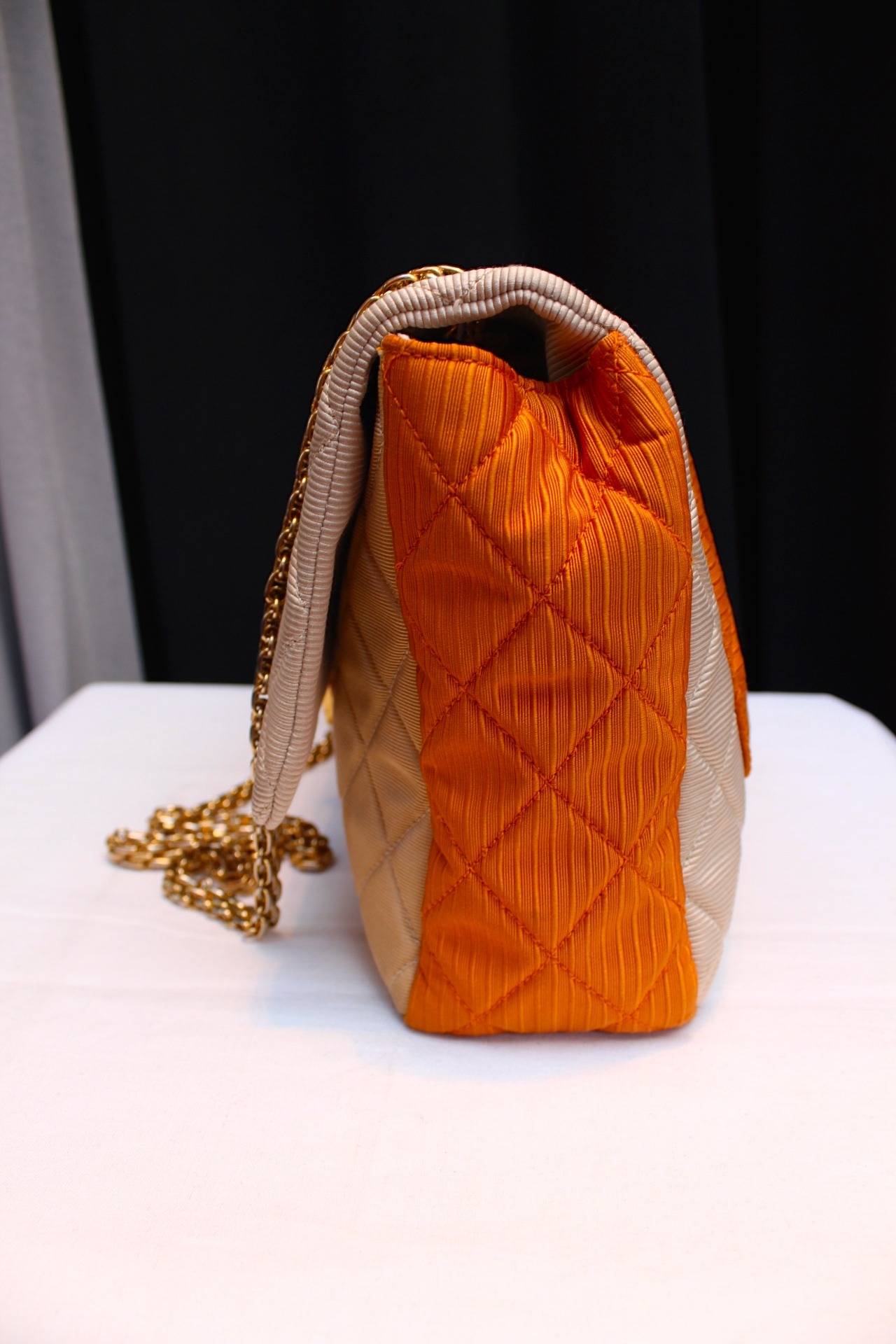 Chanel Quilted Ecru, Beige and Orange 2.55 Jumbo Bag In Good Condition In Paris, FR