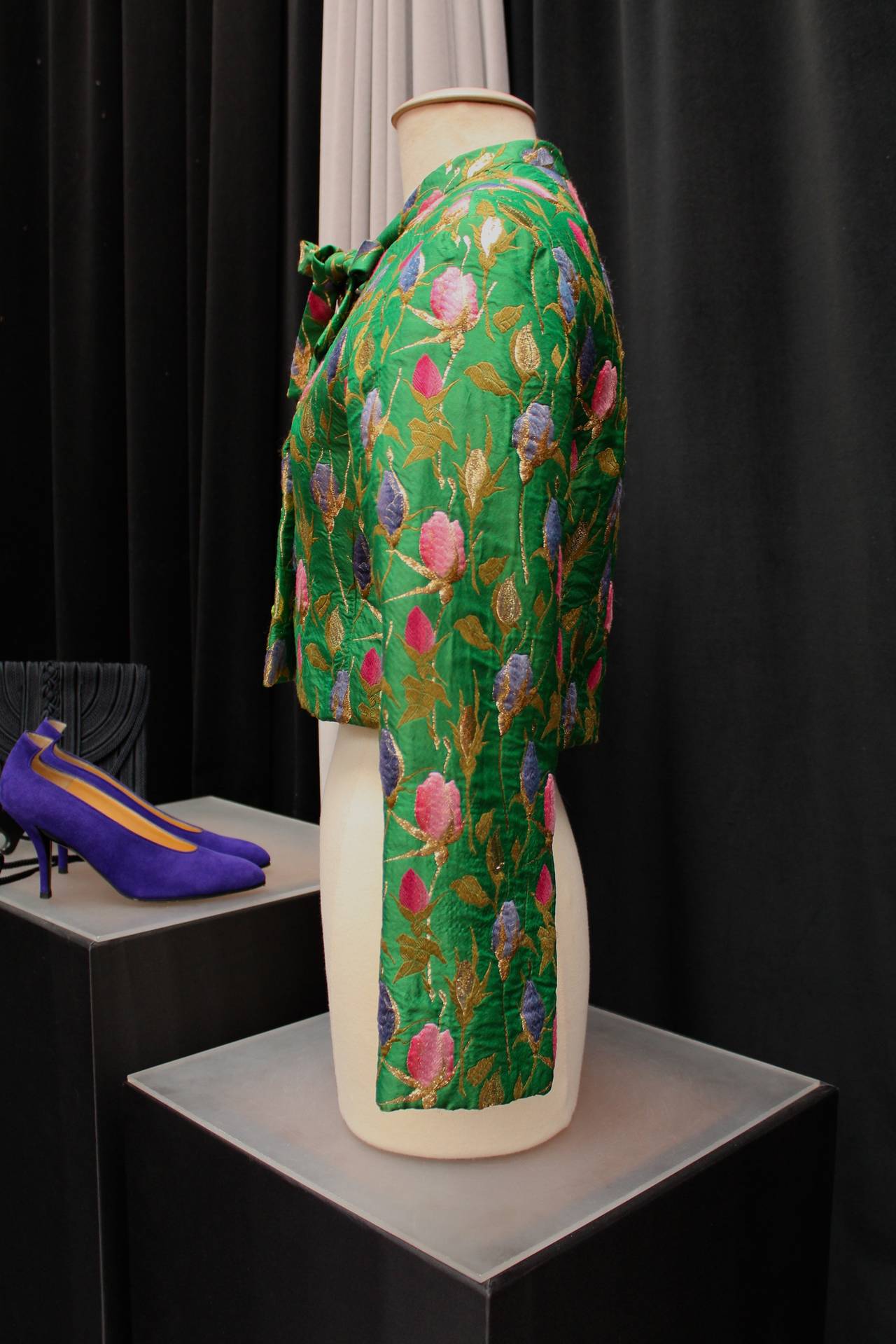 1960s Yves Saint Laurent Boutique Green Croped Couture Jacket In Good Condition In Paris, FR
