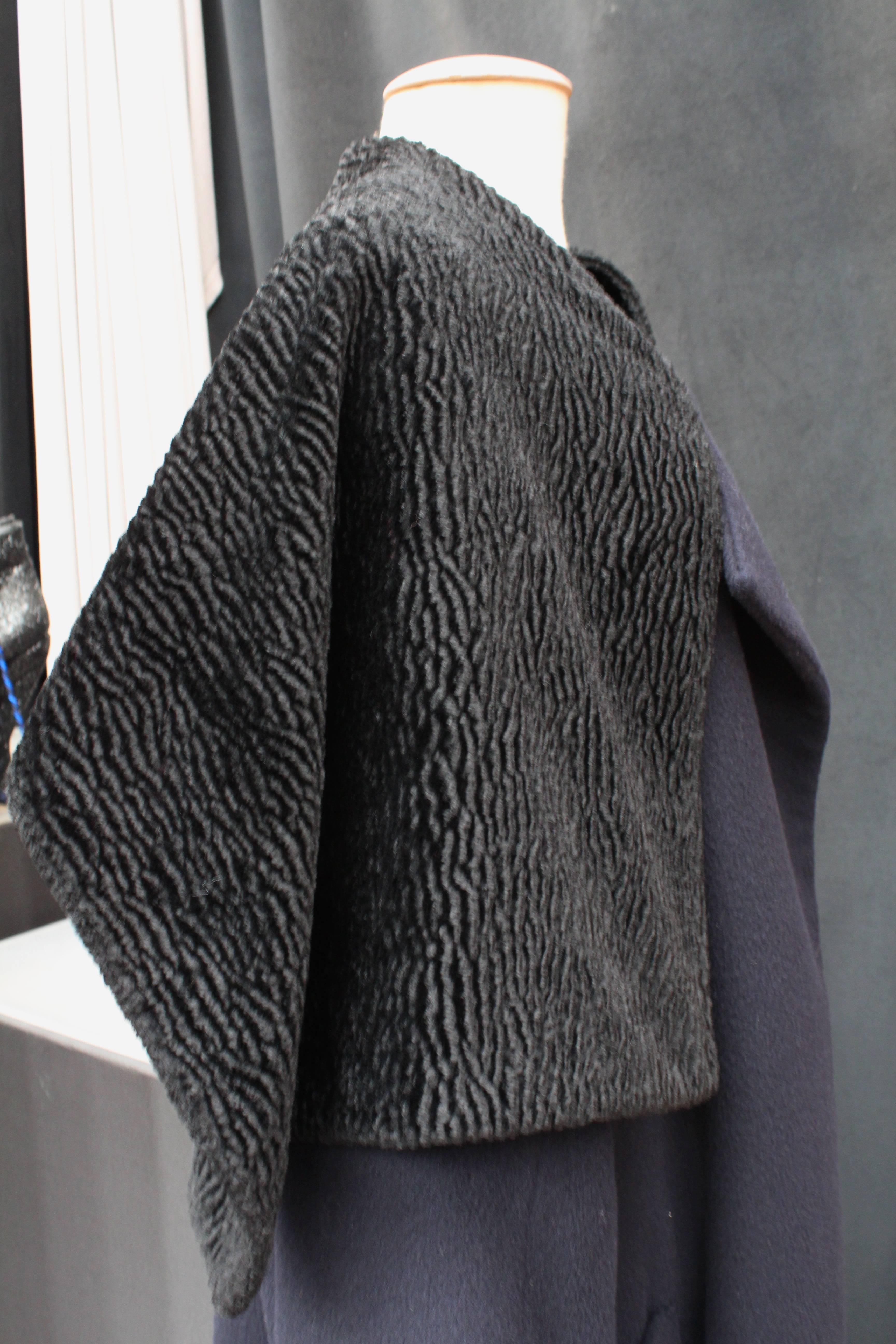 1980 - 90s Comme des Garcons Oversized Coat in Navy Blue and Black Wool Coat 4