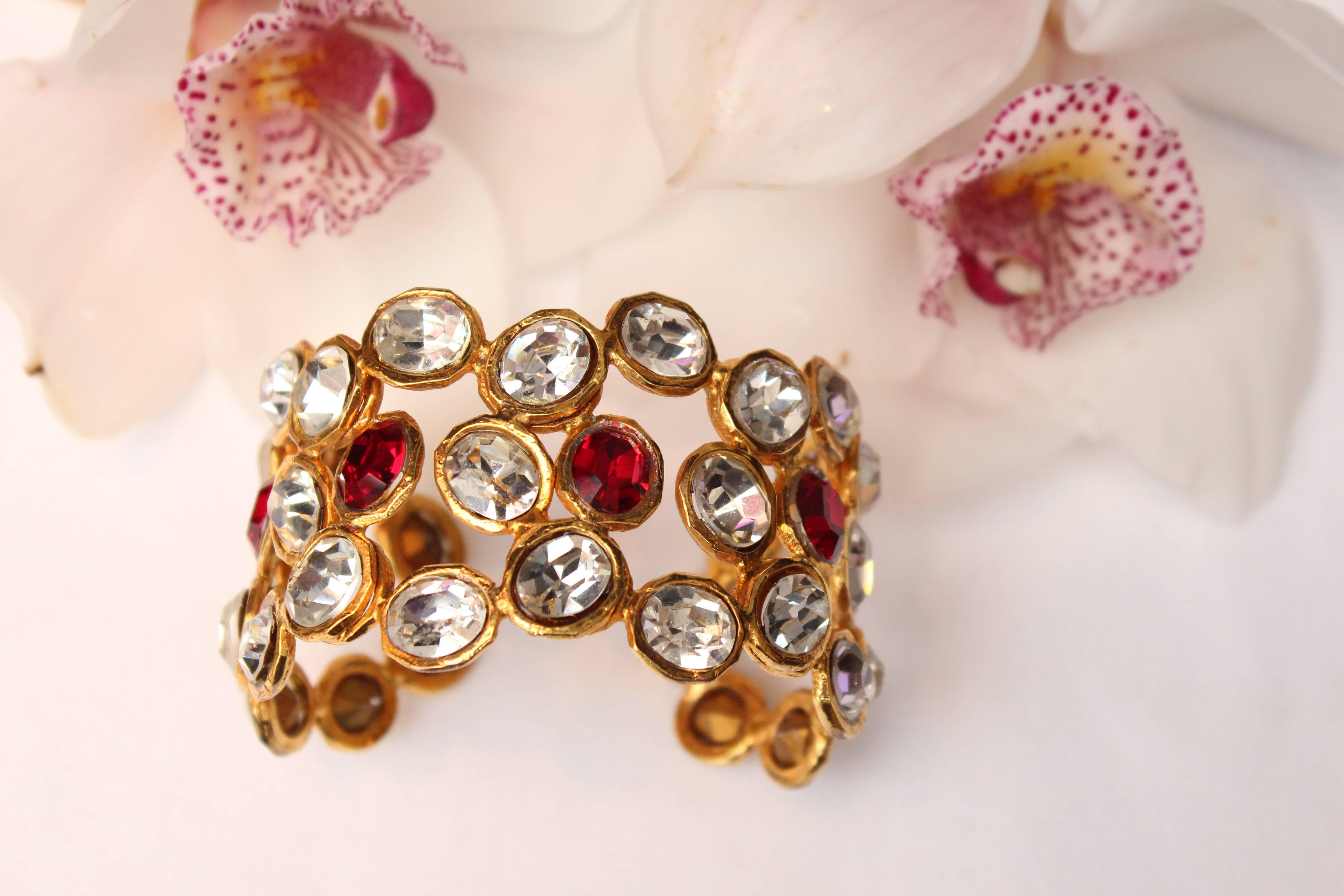 Early 1990s Chanel Cuff with Gilt Metal and White and Red Crystals For Sale 4