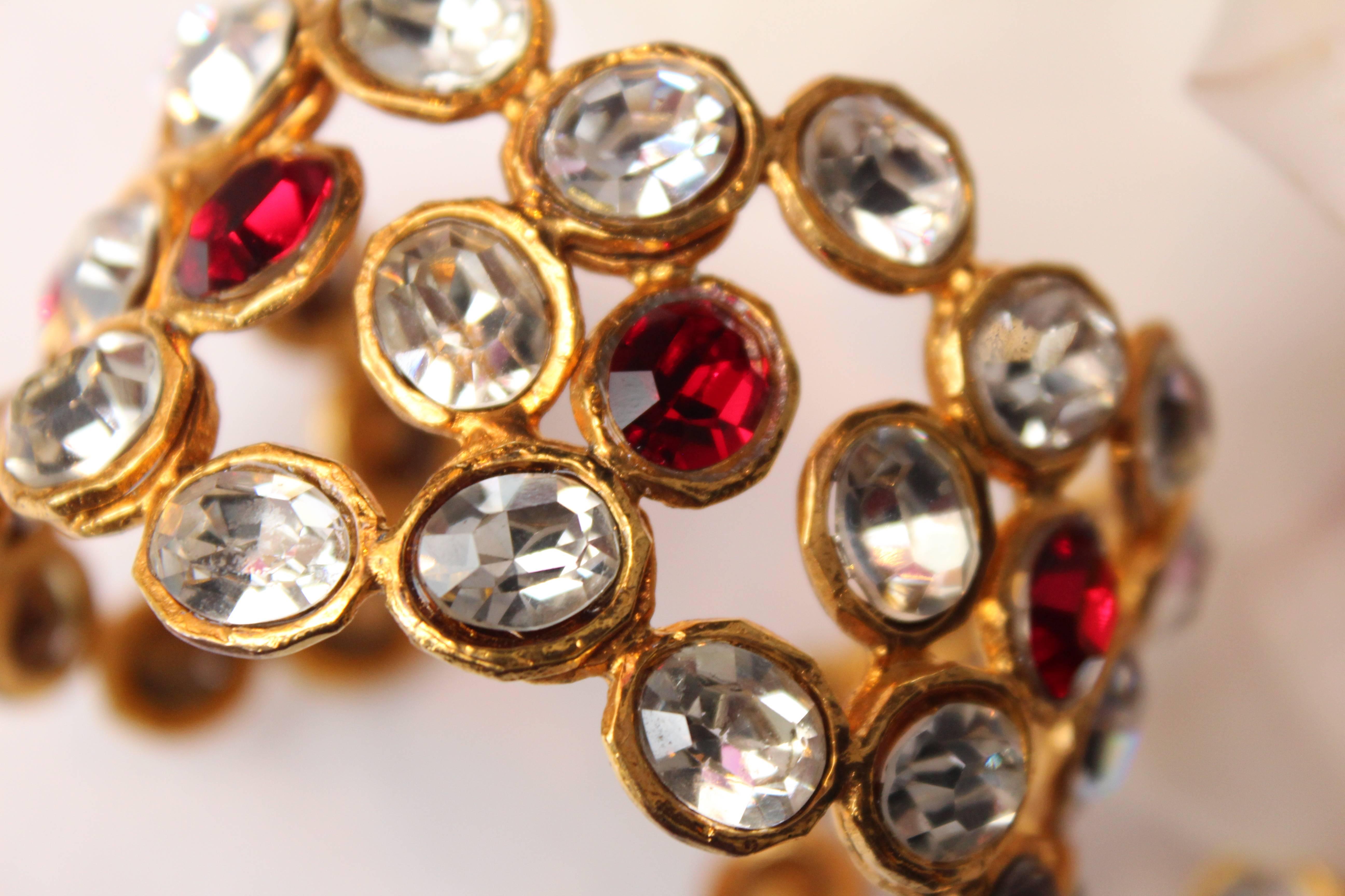 Early 1990s Chanel Cuff with Gilt Metal and White and Red Crystals For Sale 5