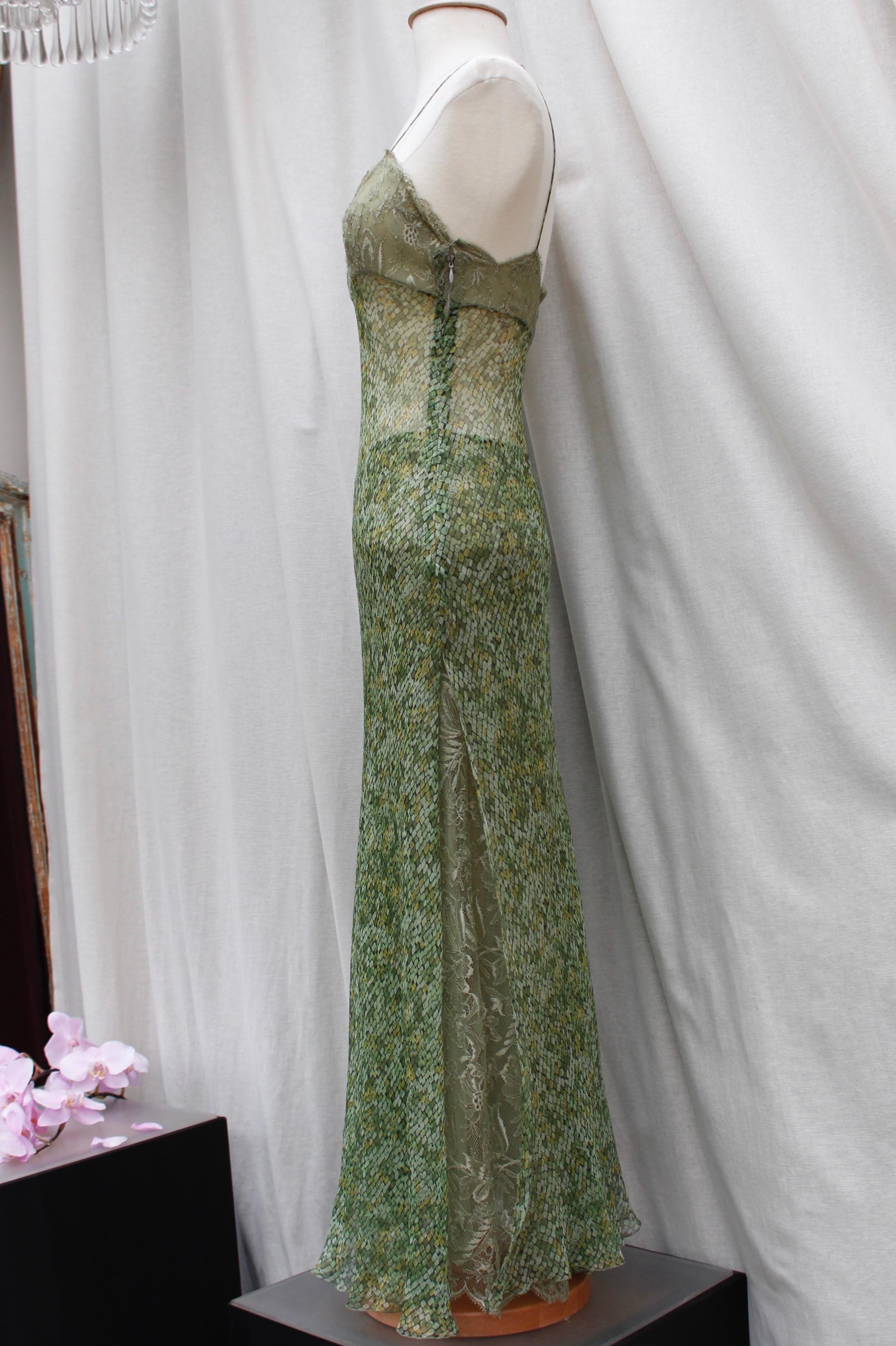 Gray Valentino beautiful dress and skirt set made of green chiffon and lace