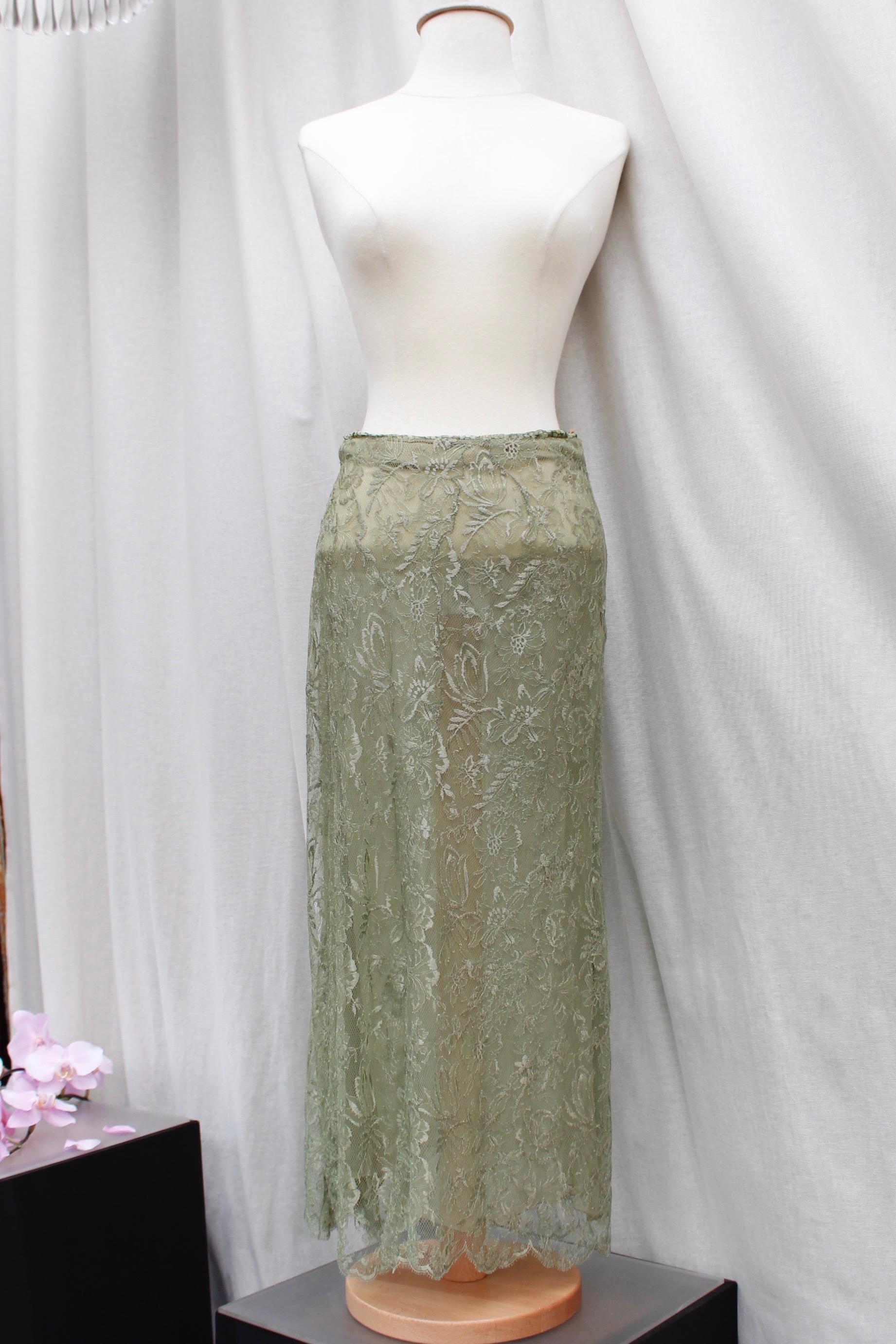 Women's Valentino beautiful dress and skirt set made of green chiffon and lace