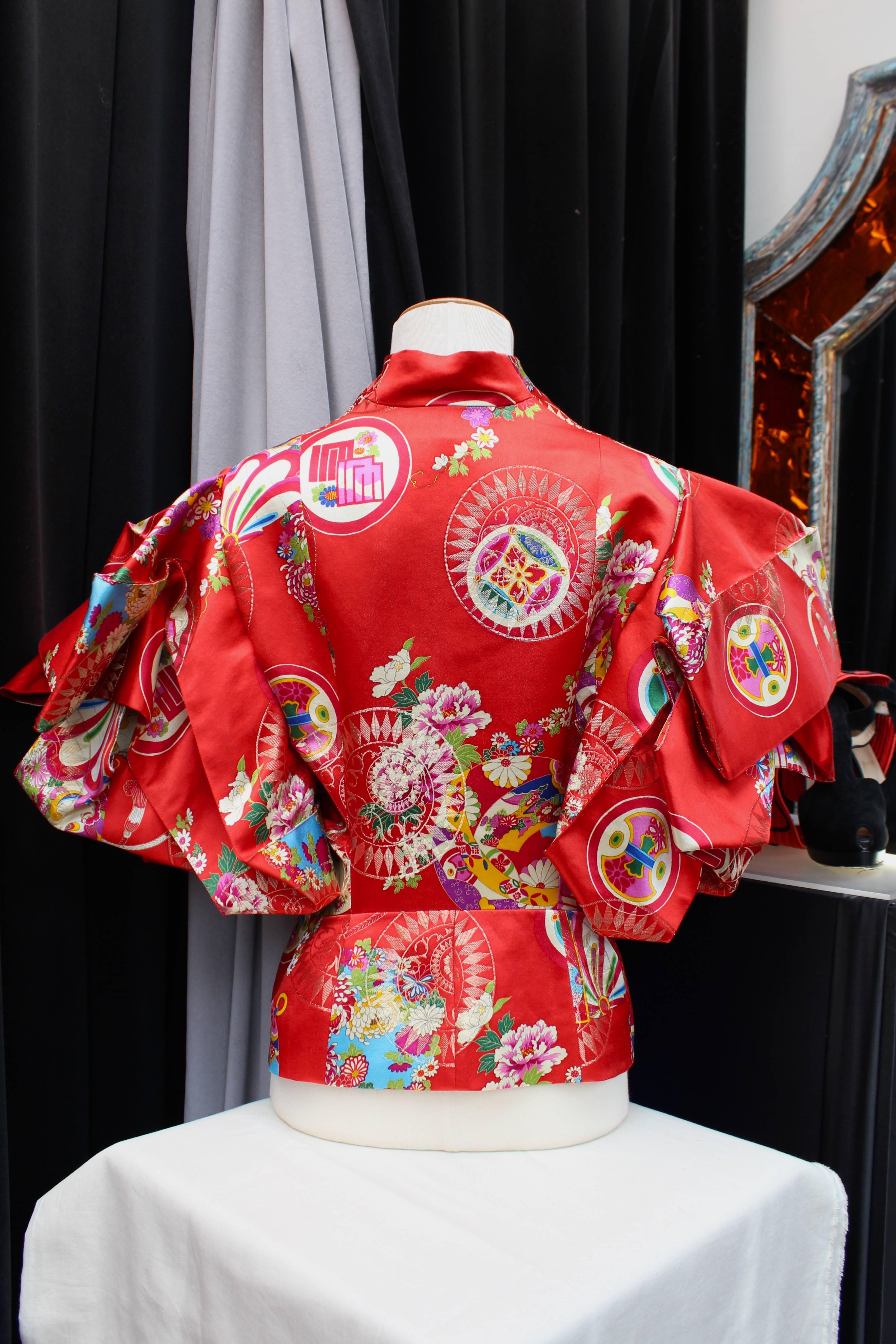 Galliano for Dior Dramatic Red Chinese Style Jacket, 2003 In Excellent Condition In Paris, FR