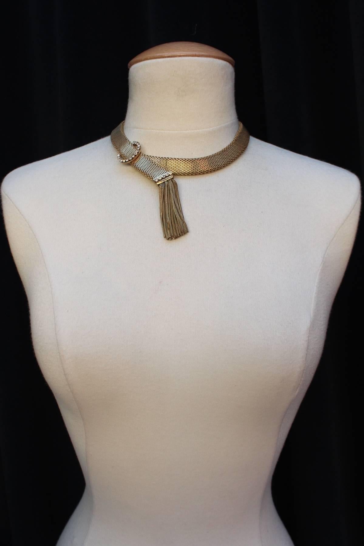 1960's Balenciaga Gilt Metal and White crystals Necklace  In Excellent Condition For Sale In Paris, FR