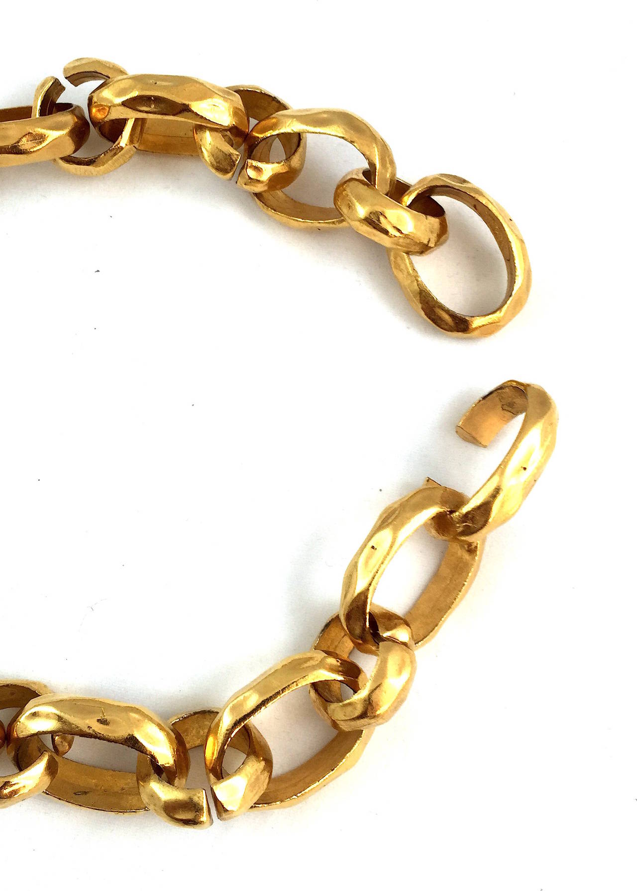 Women's Chanel Rare Couture Gold-Tone Deco Fishbone Necklace