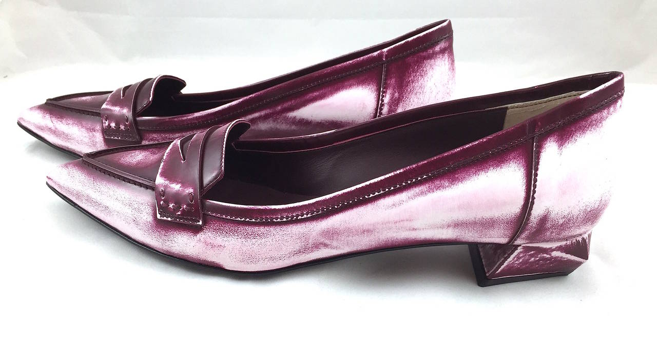 Fendi New Burgundy Andrea Leather Loafers In New Condition In Bethesda, MD