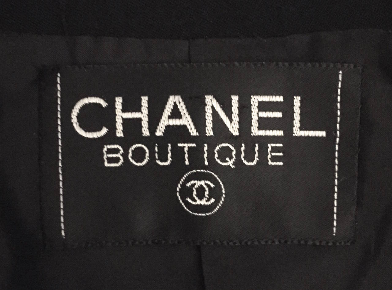 Chanel Important Black Wool Jacket with Lace Trimmed Sleeves For Sale 3