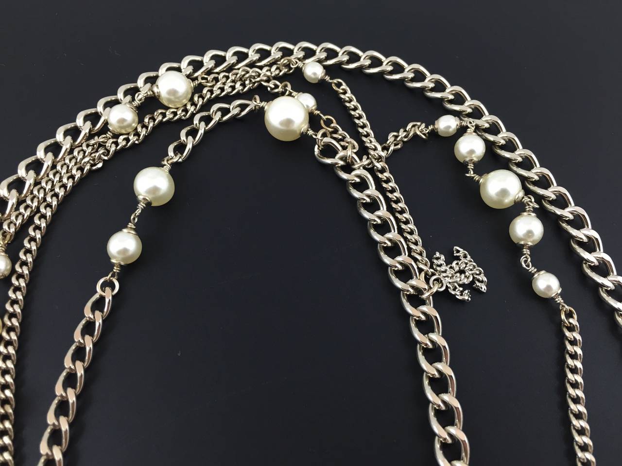 Women's Chanel Important Silver-Tone Chain & Pearl Heart Sautoir Belt, 2006 For Sale