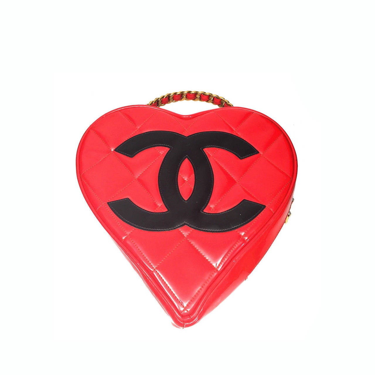 Chanel Red Patent Leather CC Heart Handbag For Sale