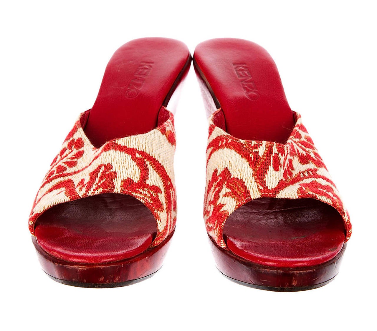 Kenzo Platform Clogs with Jacquard Uppers, IT 39 In Good Condition For Sale In Bethesda, MD