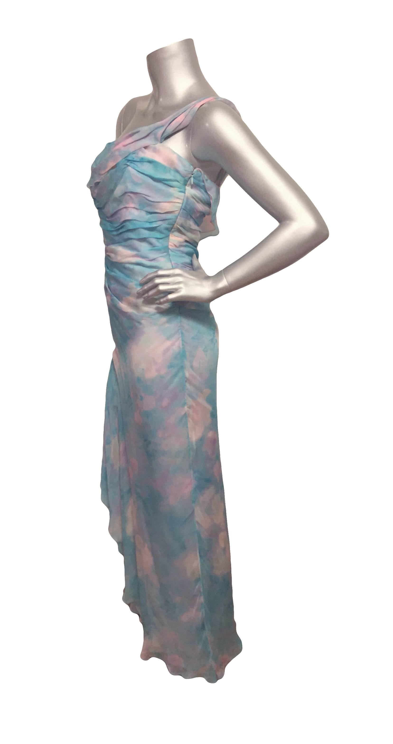 Ephemeral Emanuel Ungaro sky blue and light pink one shoulder gown with asymmetrical hemline. Includes matching shawl. 

Estimated size US 2/4

Measurements: Bust 29