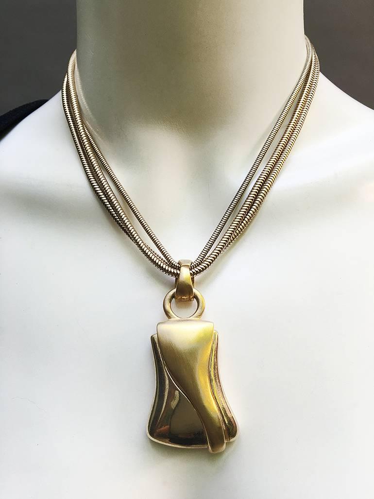 80s Givenchy Vintage Triple Chain & Pendant Modernist Necklace In Excellent Condition For Sale In Miami Beach, FL