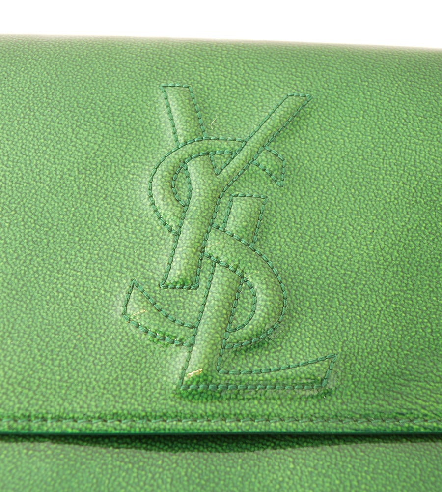 Yves Saint Laurent’s patent Belle de Jour clutch bag will add a hit of luxury to your look. Exuding statement style and elegance, this smart leather accessory is a must-have for chic dinner-dates and formal evening events. This green colour is