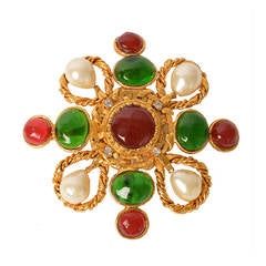 CHANEL Broche maltaise multicolore