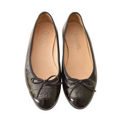 Used Chanel Black Patent Leather Ballet Flats