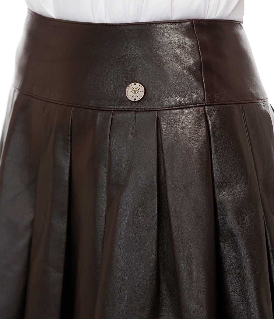 Chanel Lambskin Leather Pleated Skirt For Sale 1