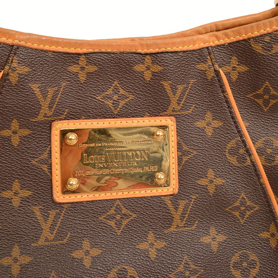 Louis Vuitton Monogram Galliera PM Bag 2