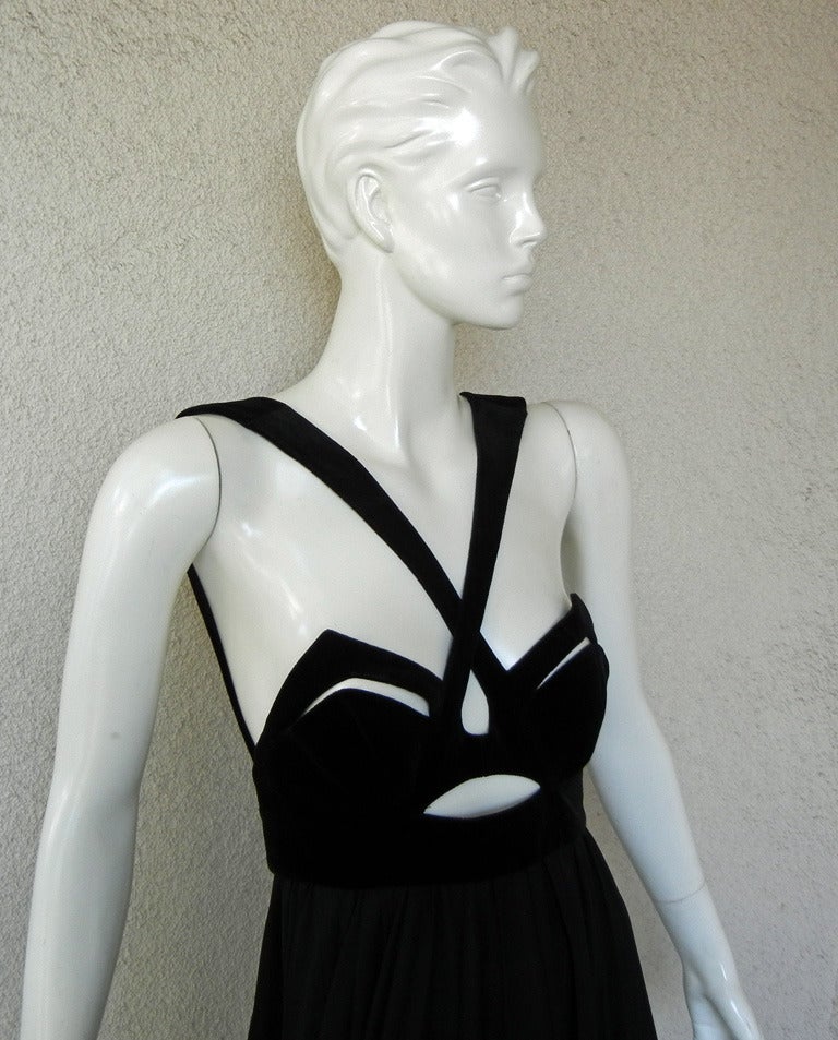 thierry mugler demi moore dress