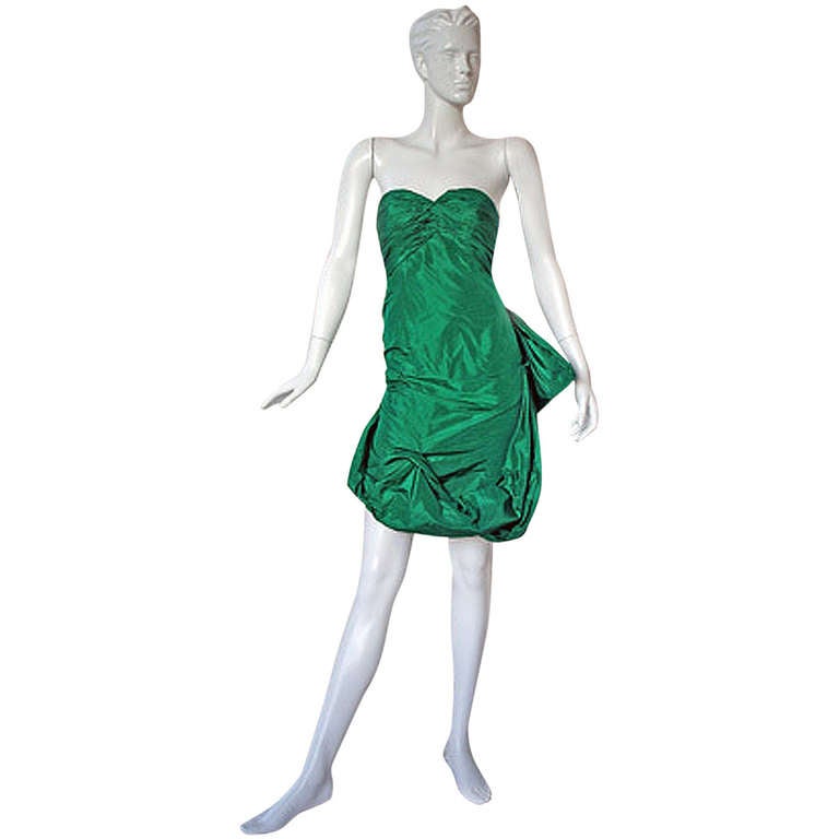Ungaro Gorgeous Green Strapless Sculptured Silk Dress with Swag