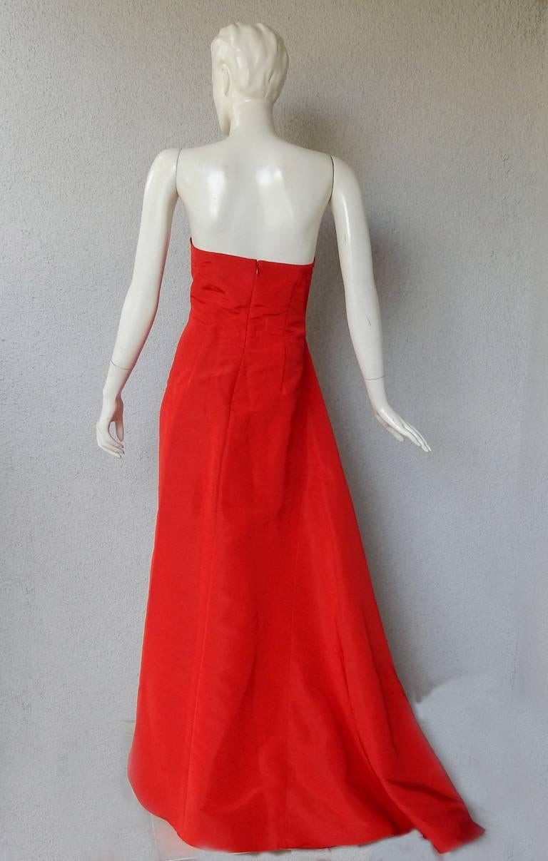 Exotisches asymmetrisches Colorblock-Kleid von Rosie Assoulin für den Abend   Ausgezeichneter Zustand! im Zustand „Neu“ im Angebot in Los Angeles, CA