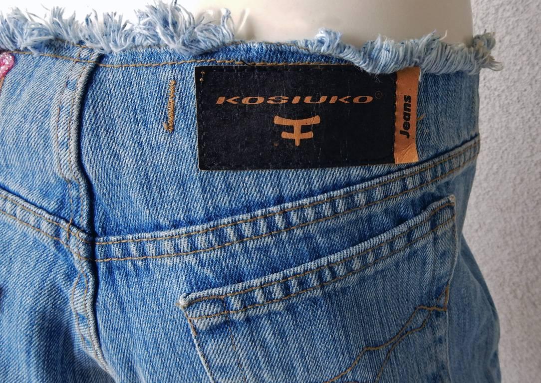 Kosiuko Rare Vintage Jeans with Large Roses Embellished Jeans  New Condition   1